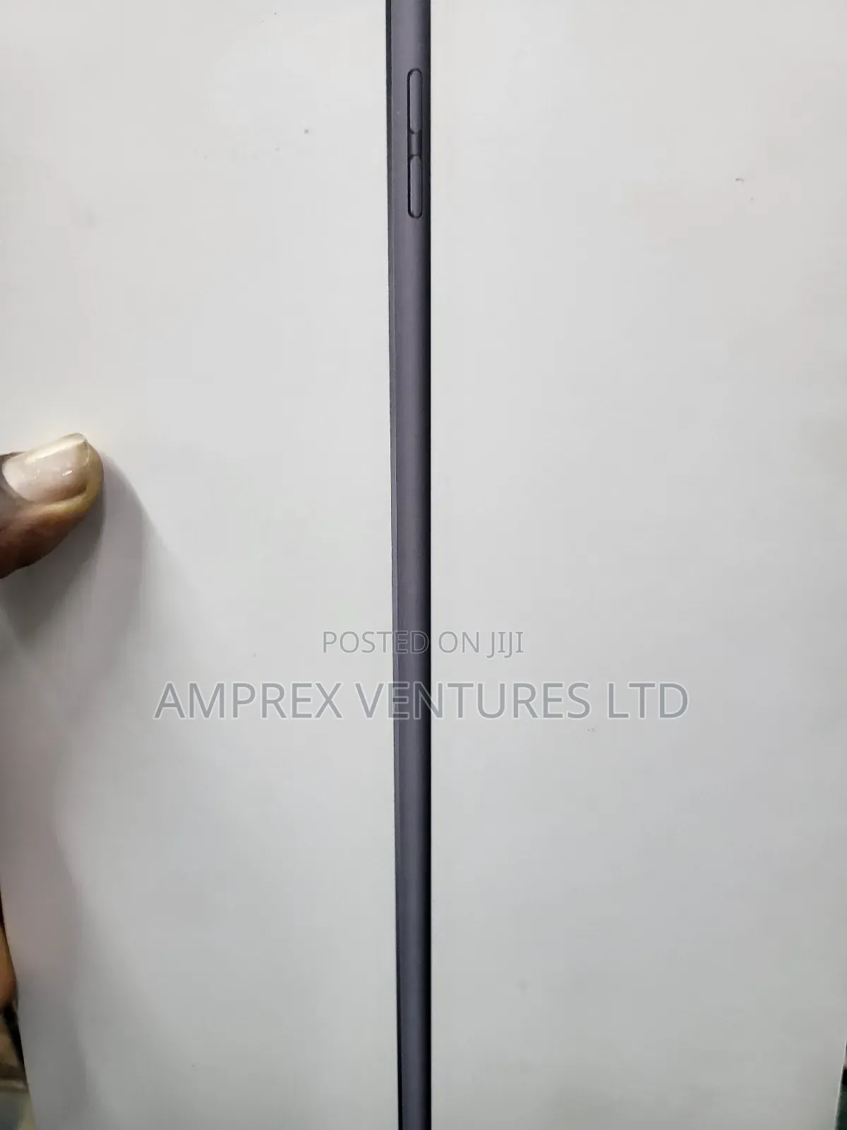 Apple iPad 10.2 (2021) 64 GB Gray