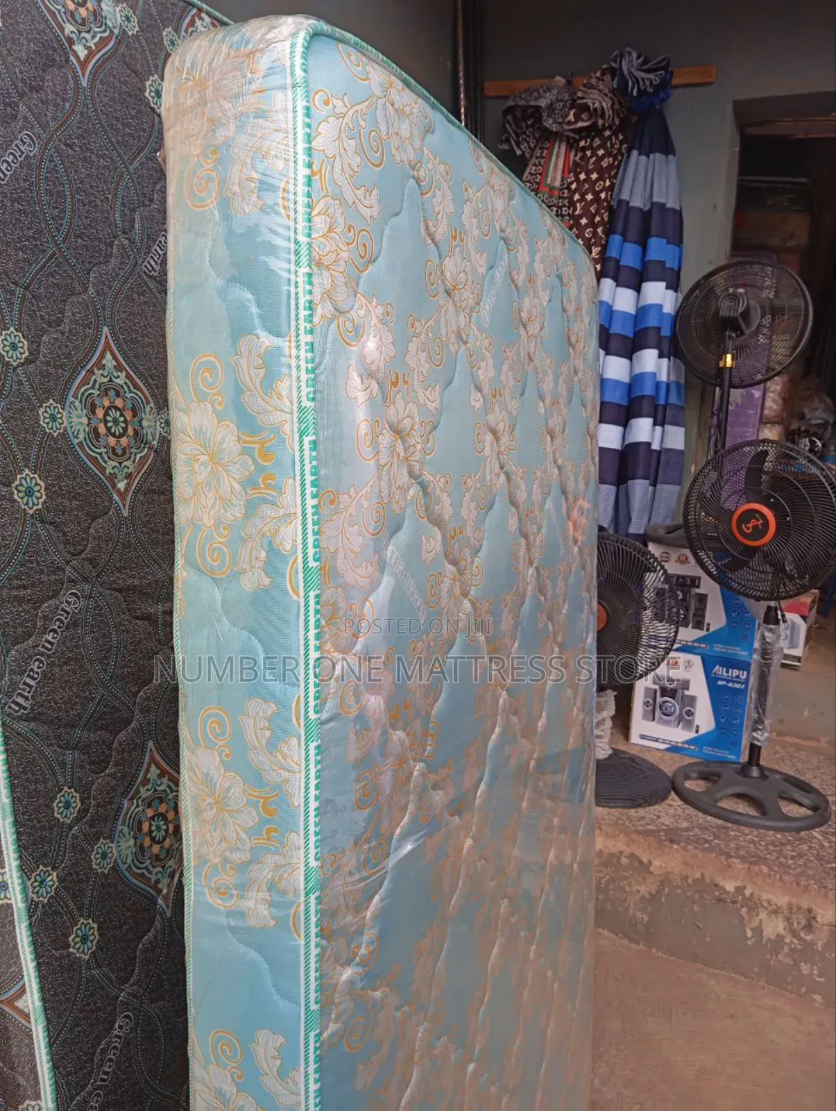 Size: 4ft by 6ft 6inches