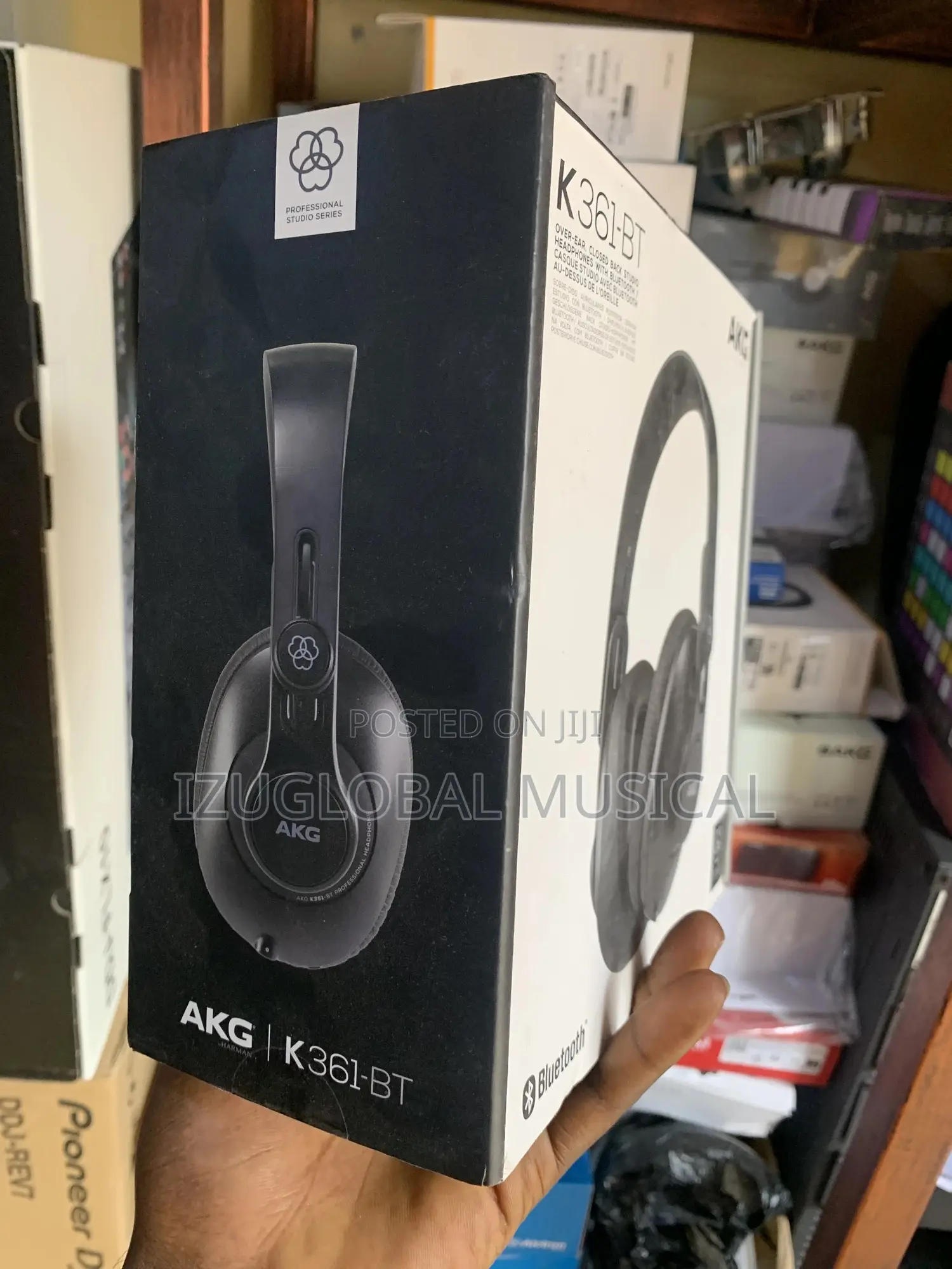 Akg -Bt Bluetooth Studio Headphone