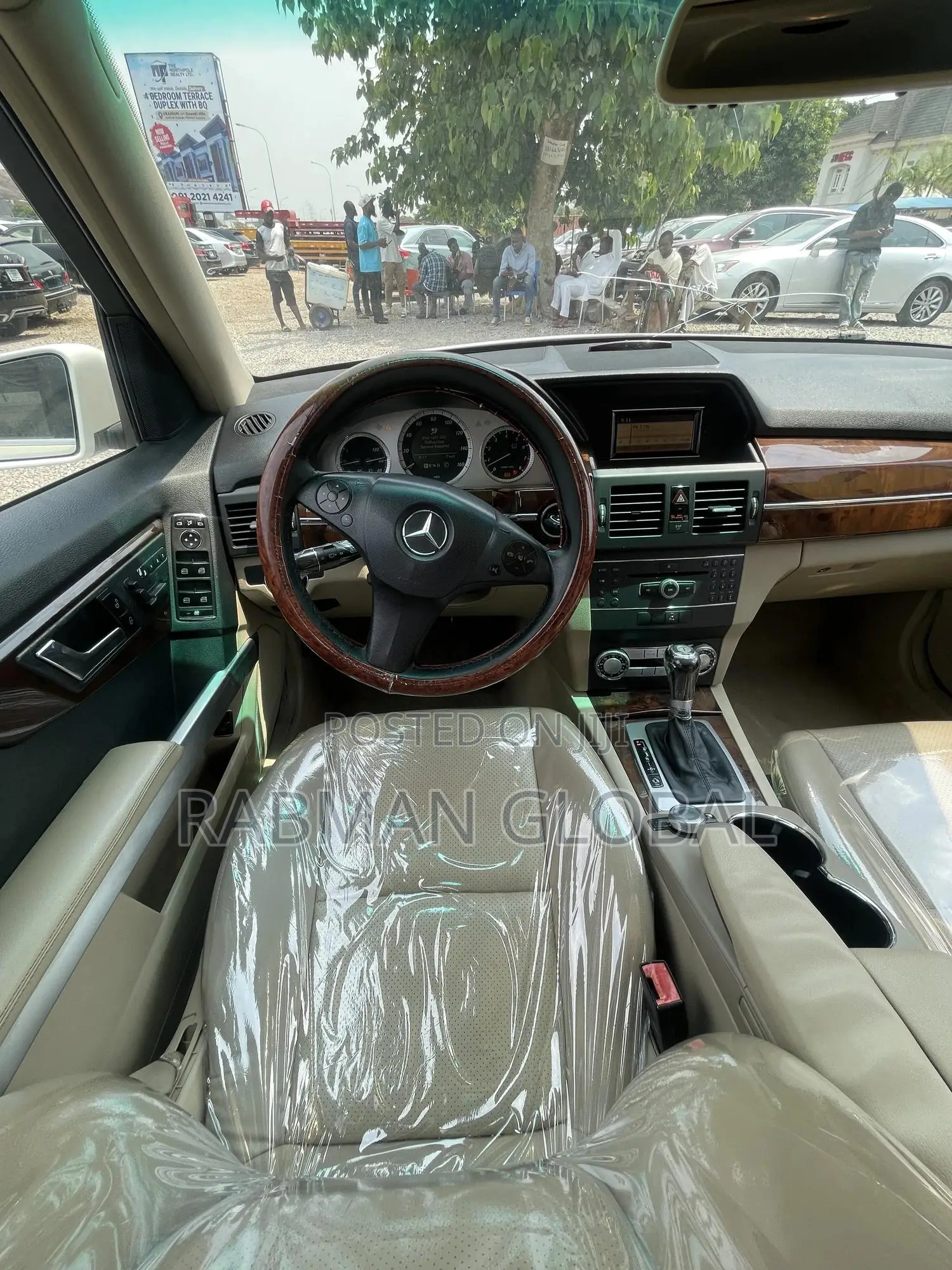Mercedes-Benz GLK-Class 350 4MATIC 2010 White