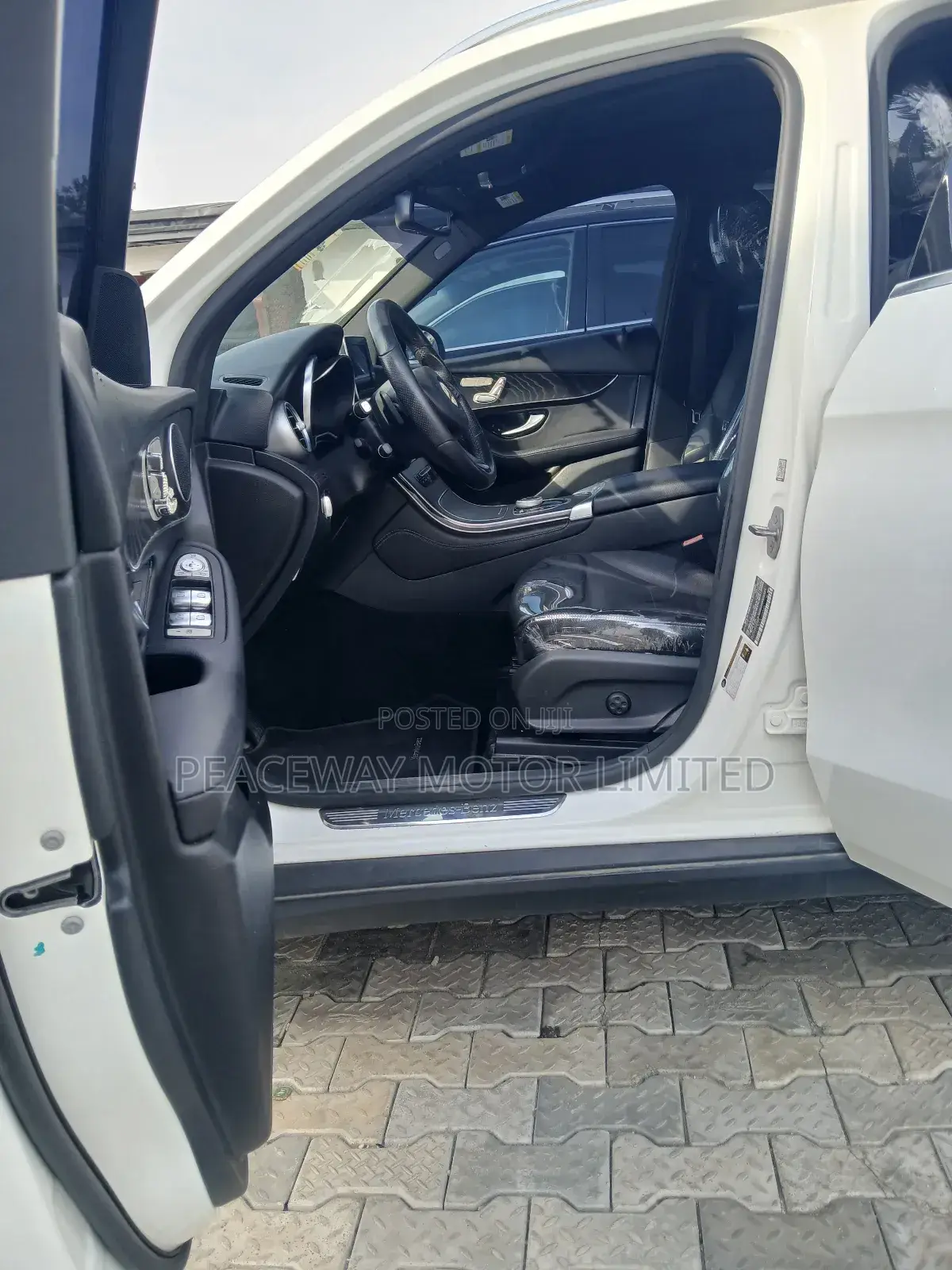 Mercedes-Benz GLC-Class 2018 White