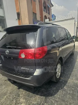 Toyota Sienna LE AWD 2006 Gray