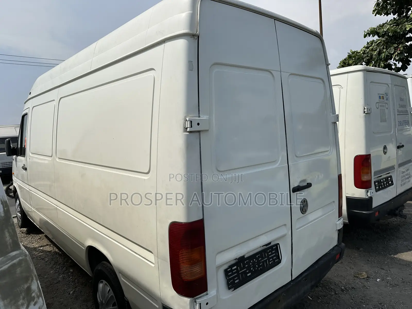 Volkswagen LT 2013 White