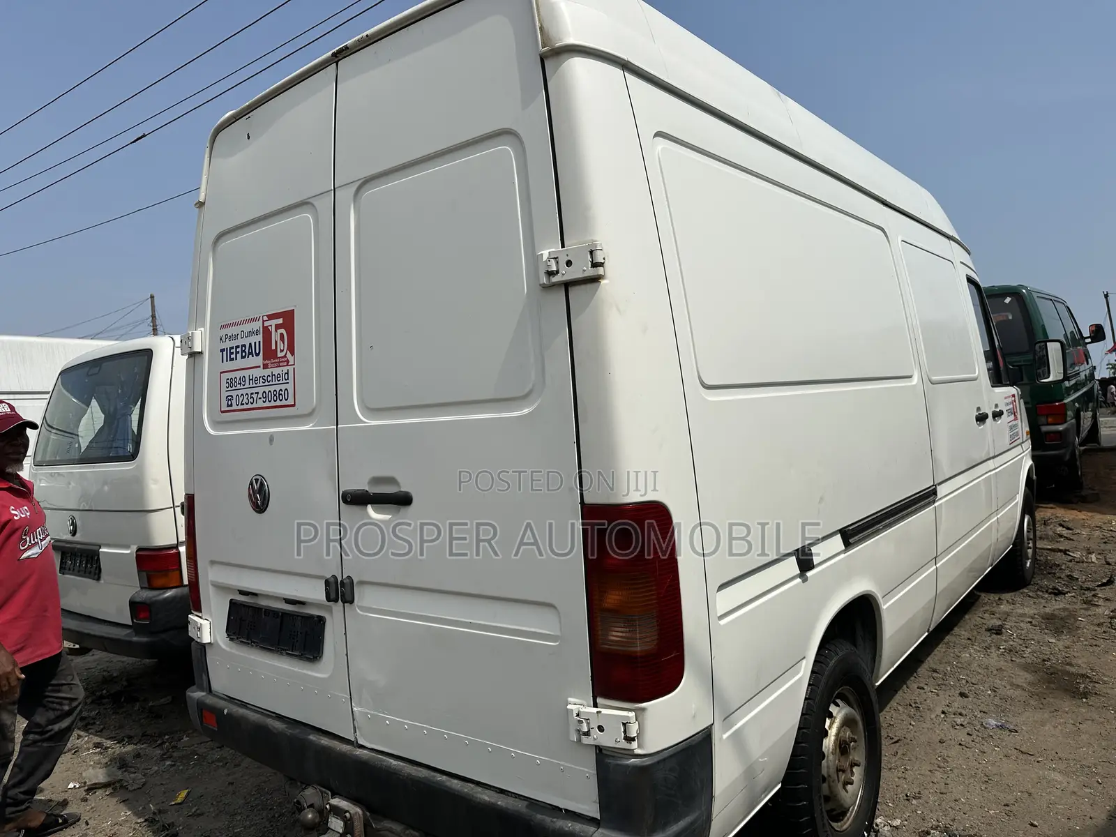Volkswagen LT 2011 White