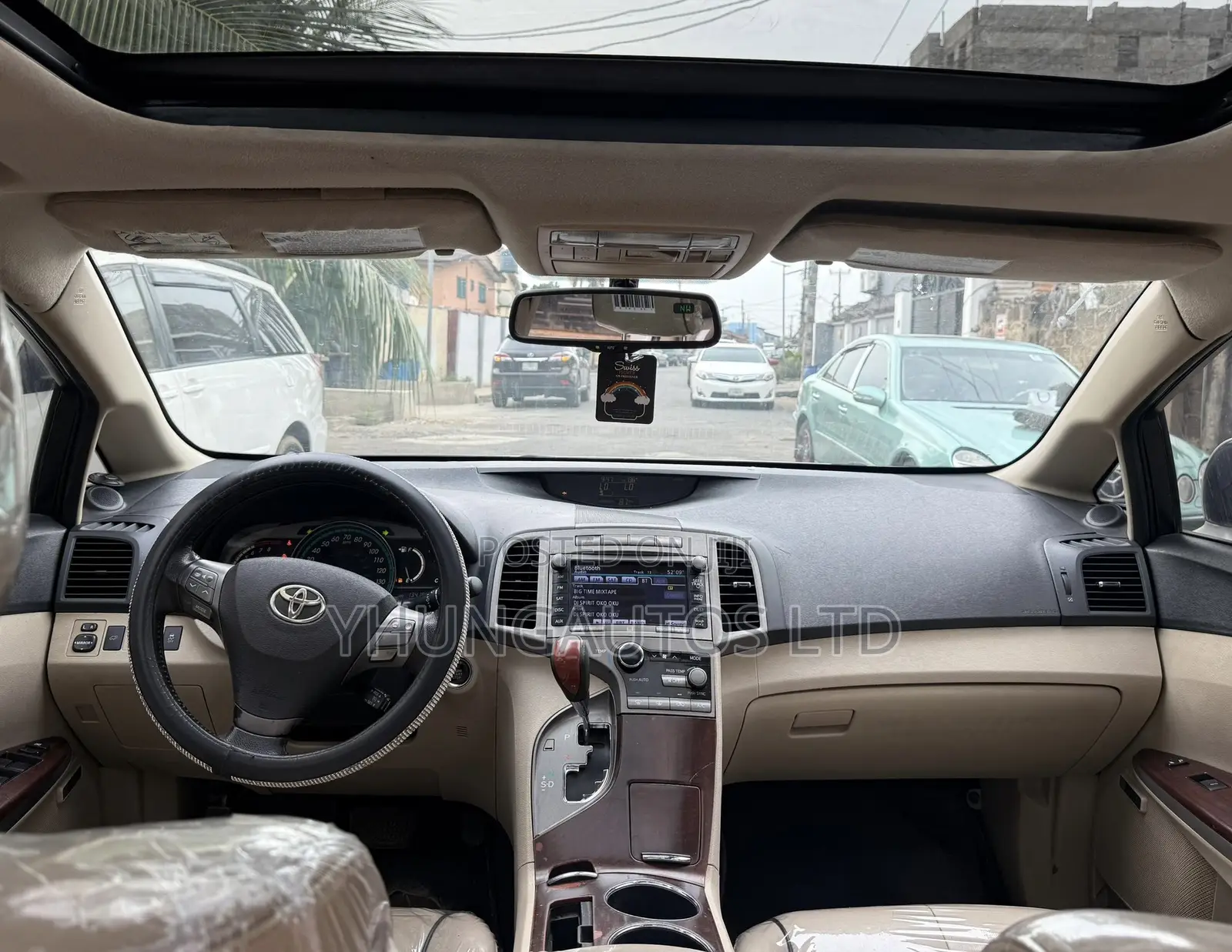 Toyota Venza V6 AWD 2010 White