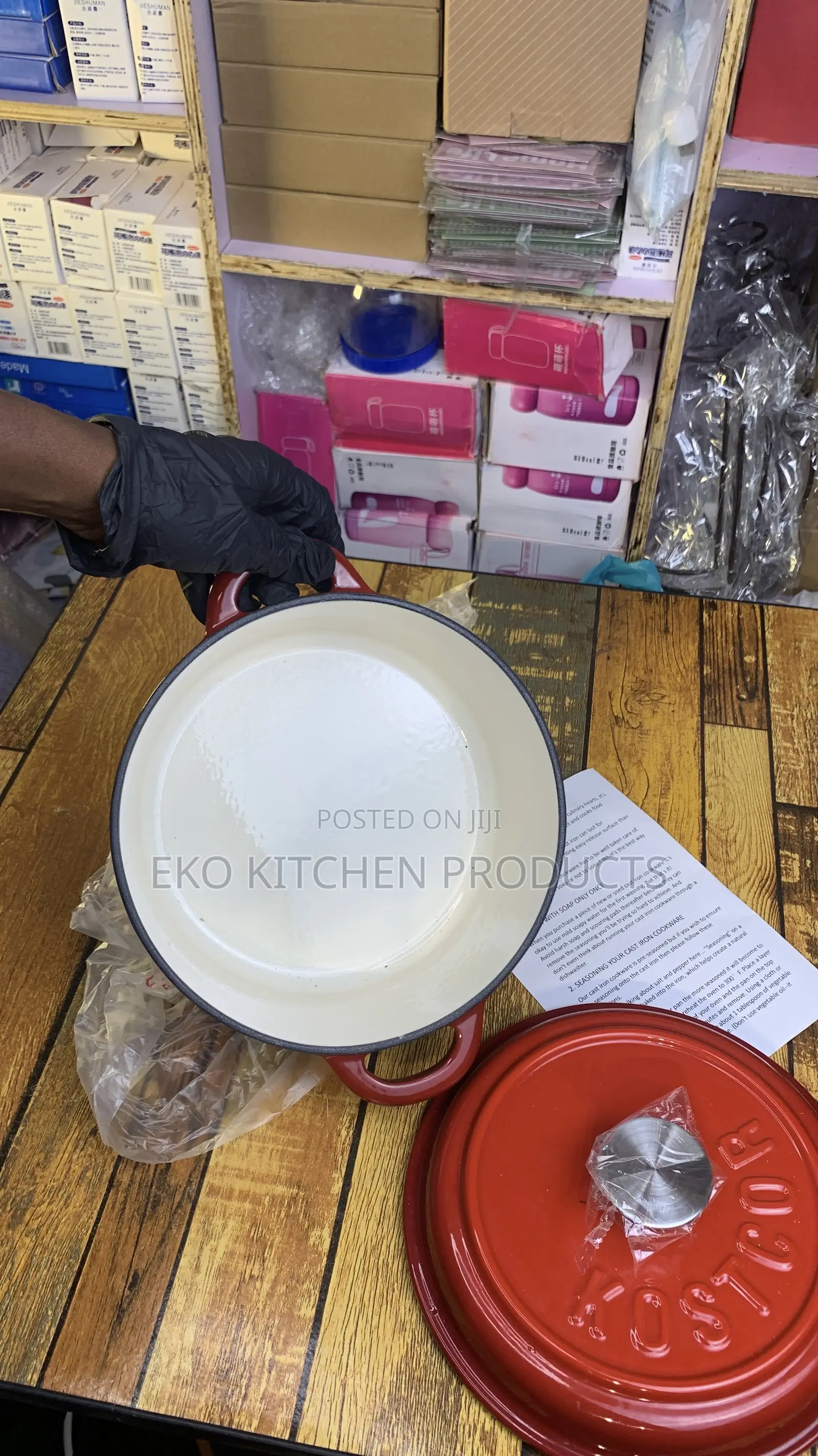Single Cast Iron Cookware Pot