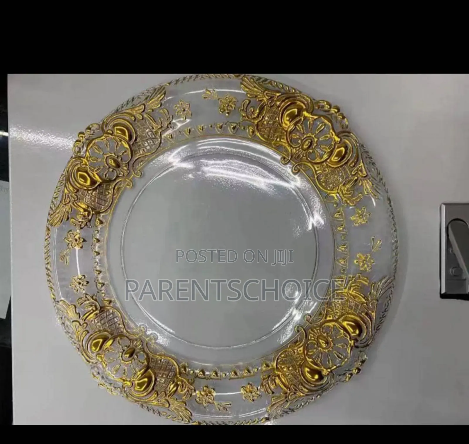 Round Charge Plate With Bronzing Rim, 12.6 Inch Plastic Serving Plates