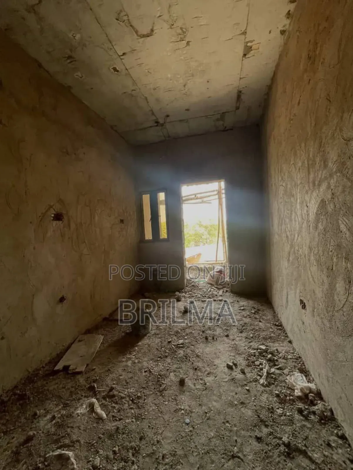 2bdrm Block of Flats in Kaura for sale