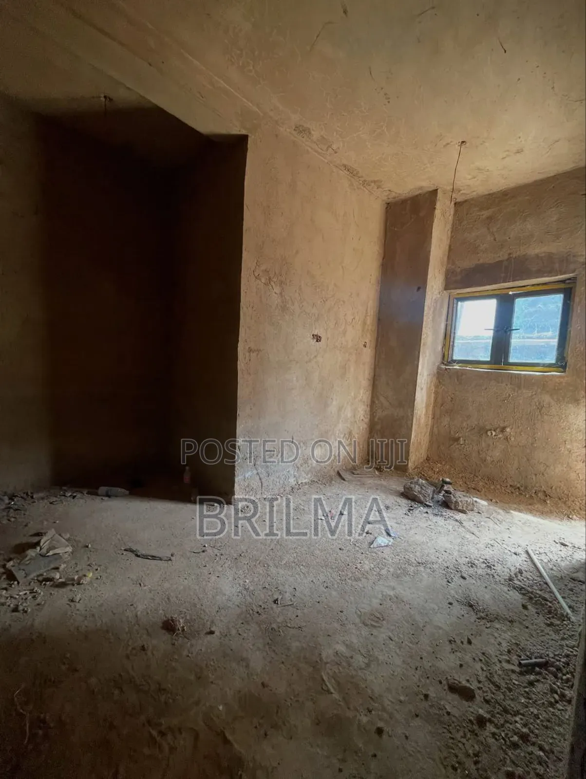 2bdrm Block of Flats in Kaura for sale