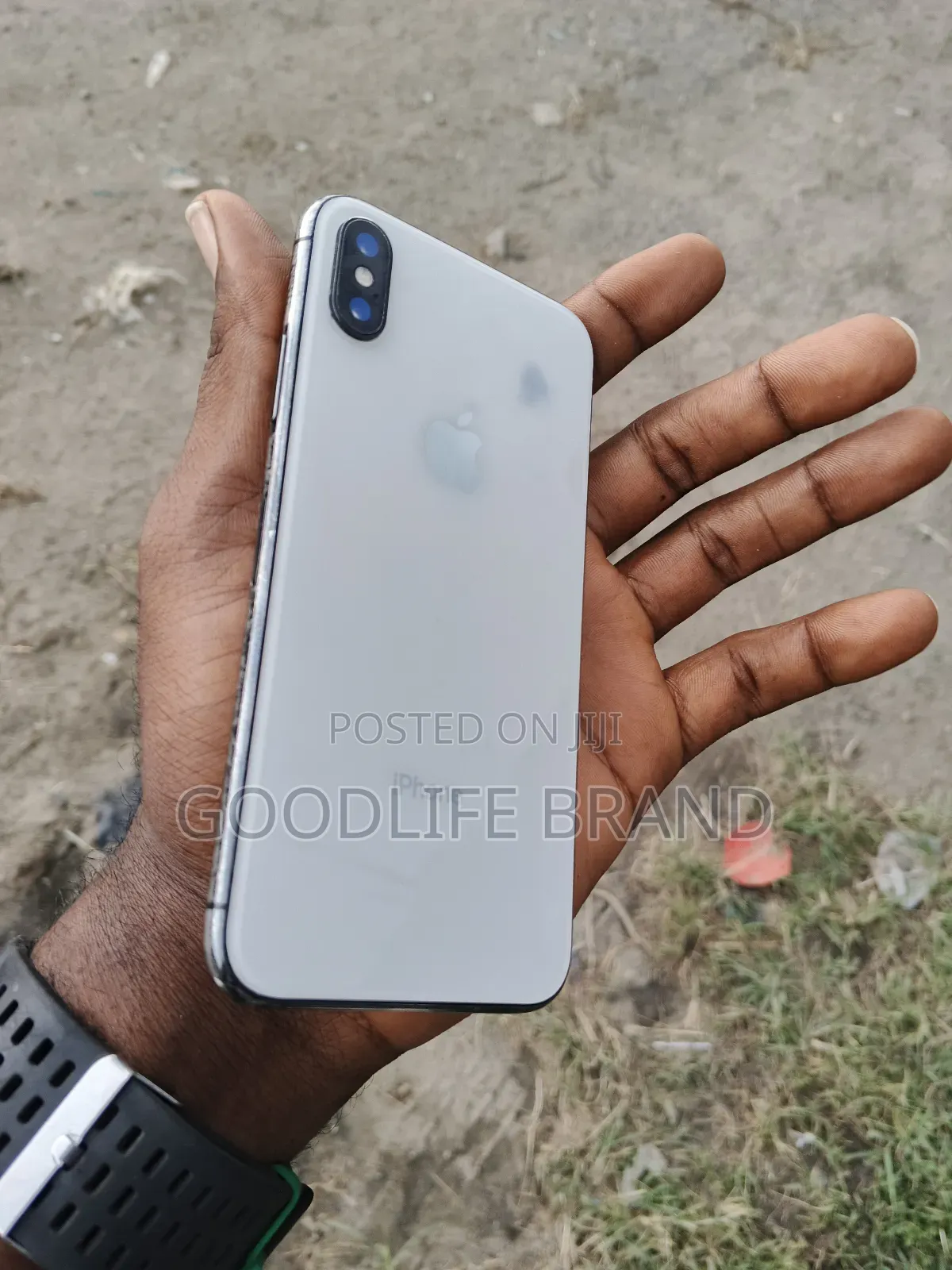 Apple iPhone X 64 GB White