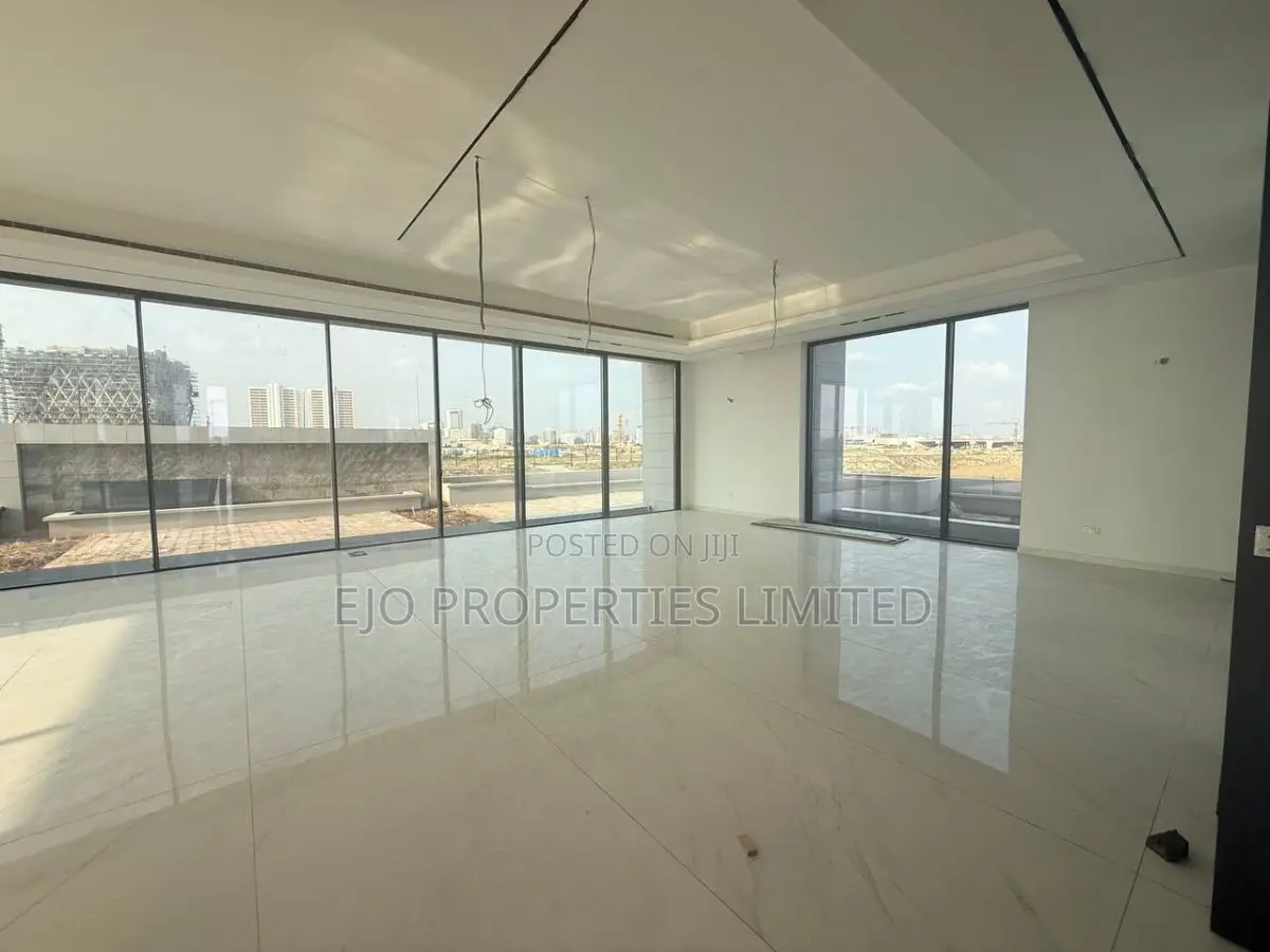 5bdrm Mansion in Eko Atlantic for rent