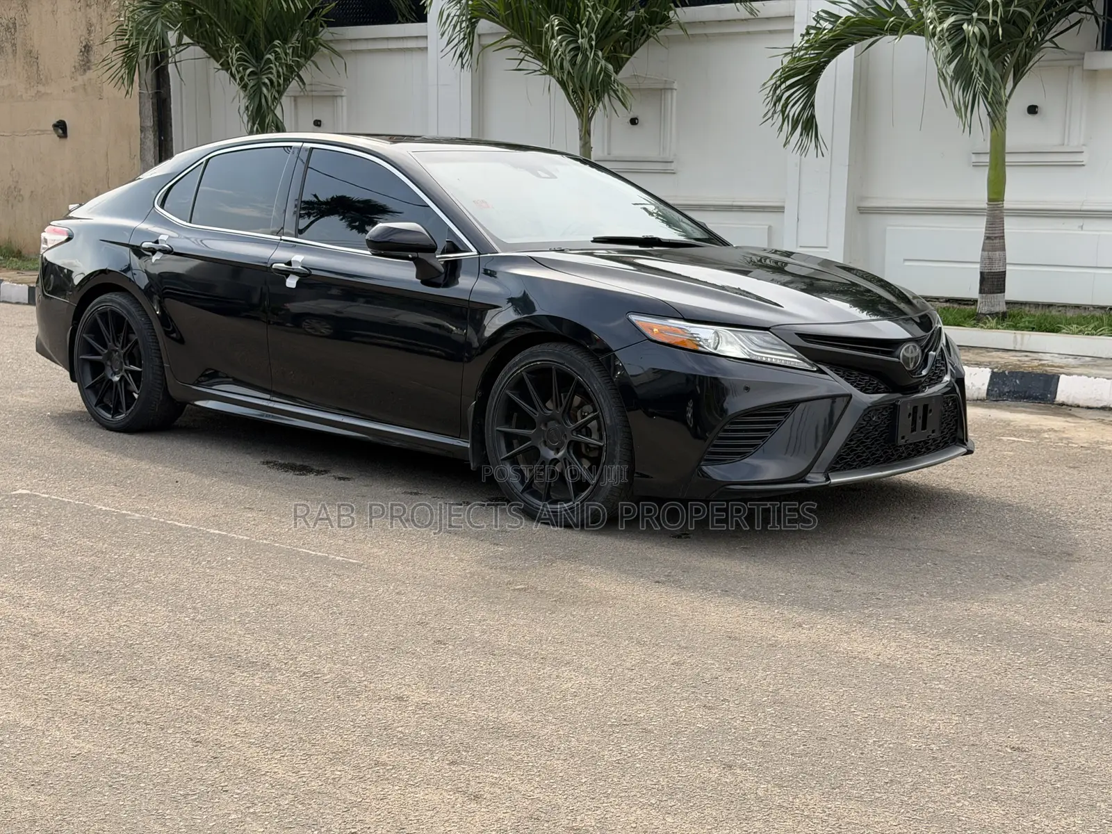 Toyota Camry XSE FWD (2.5L 4cyl 8AM) 2018 Black