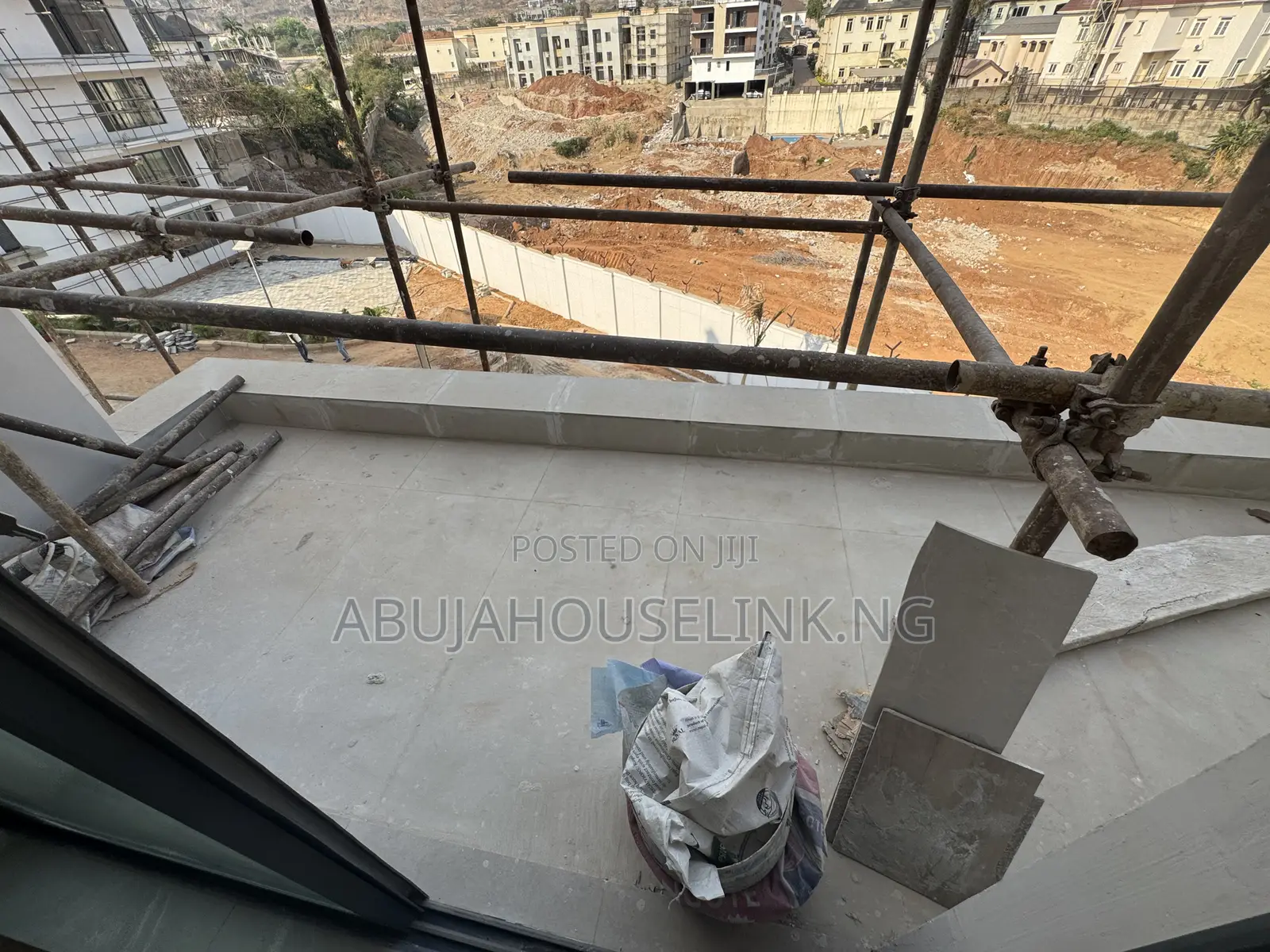 4bdrm Townhouse/Terrace in Maitama Main Abuja for sale