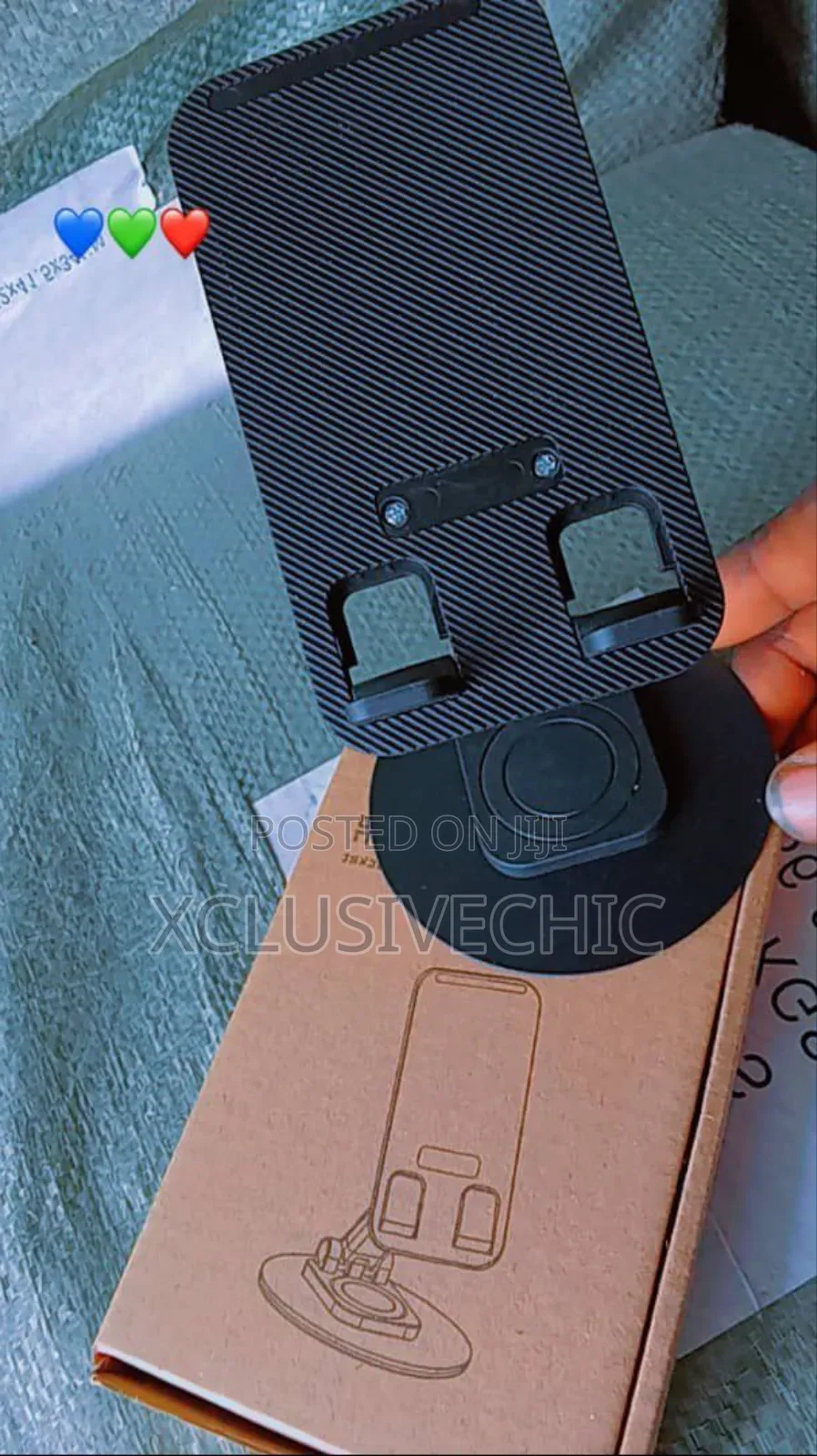 Iron Rotating Phone Holder