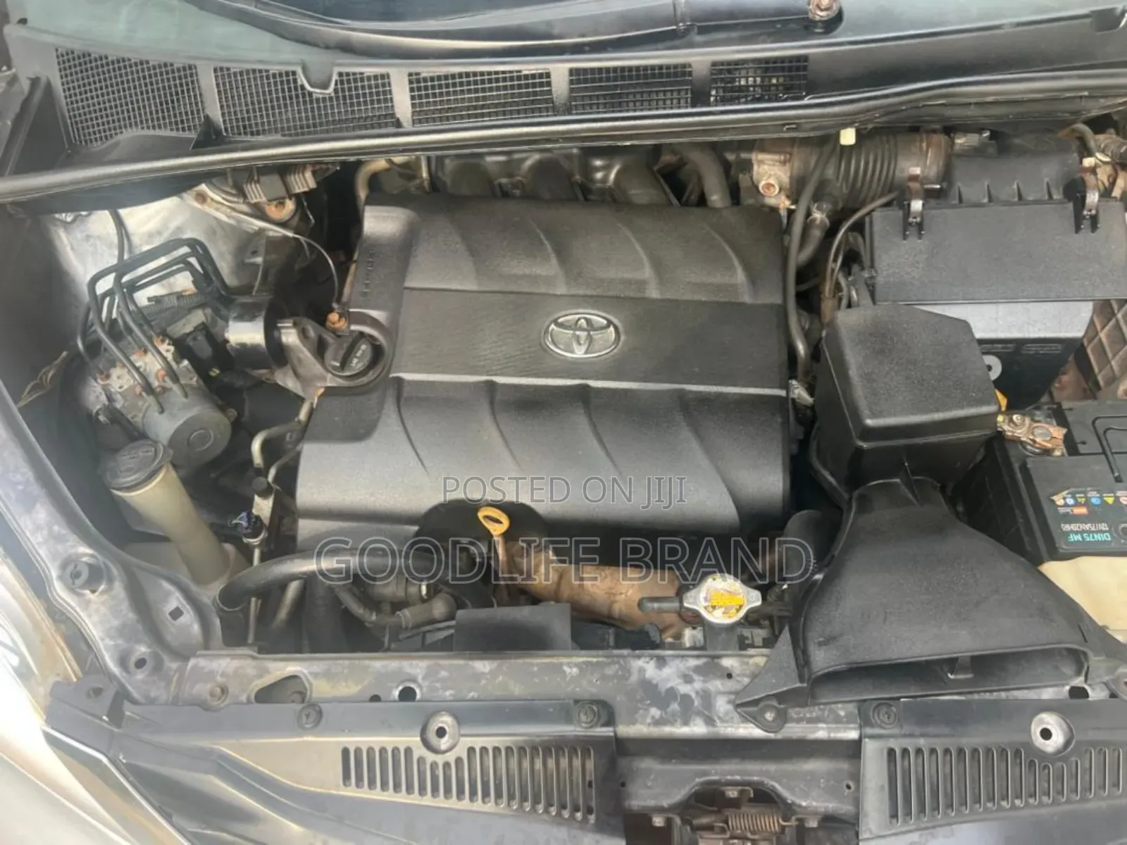 Toyota Sienna 2012 Brown