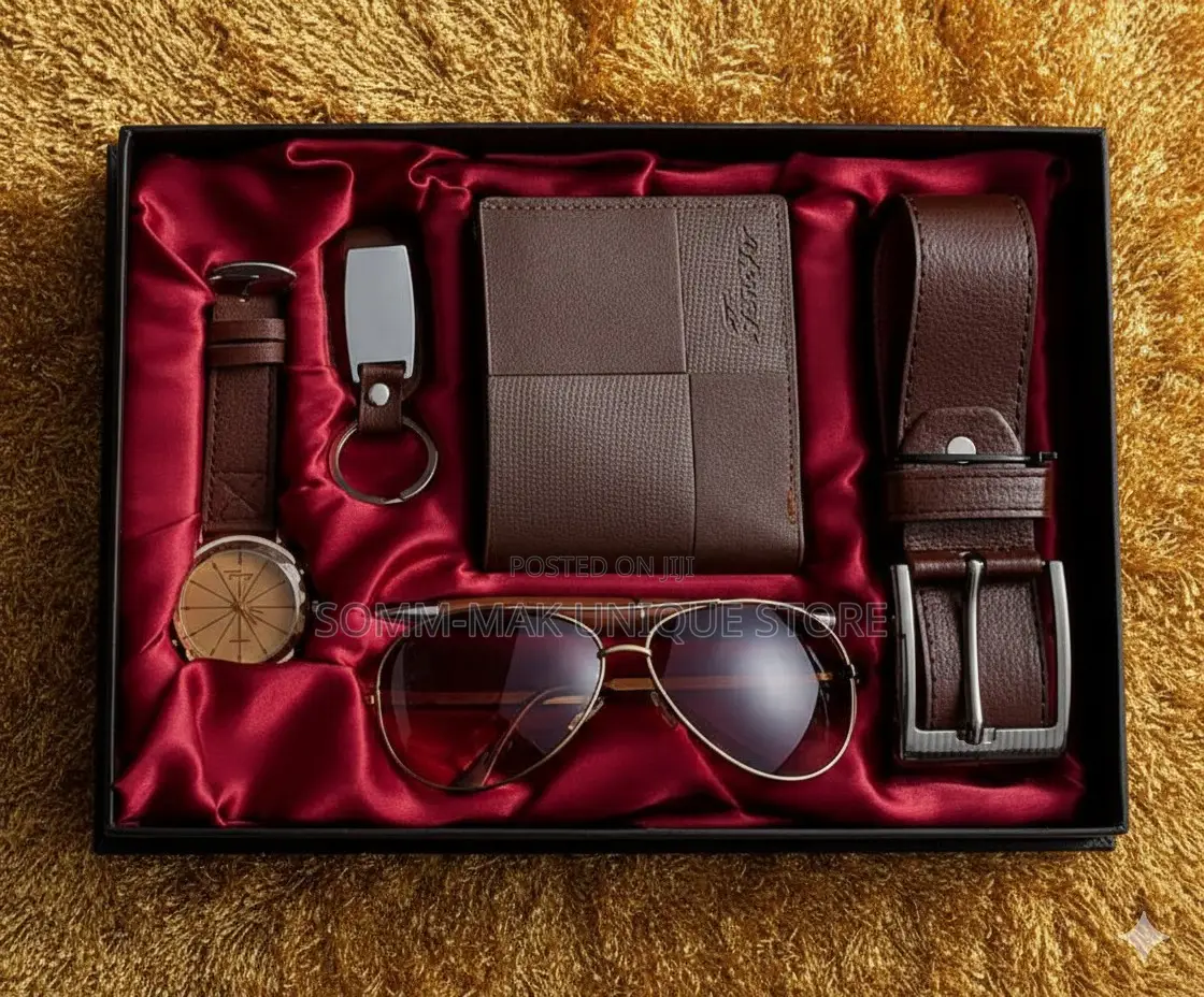 6in1 Men Gift Set. In Black and Brown