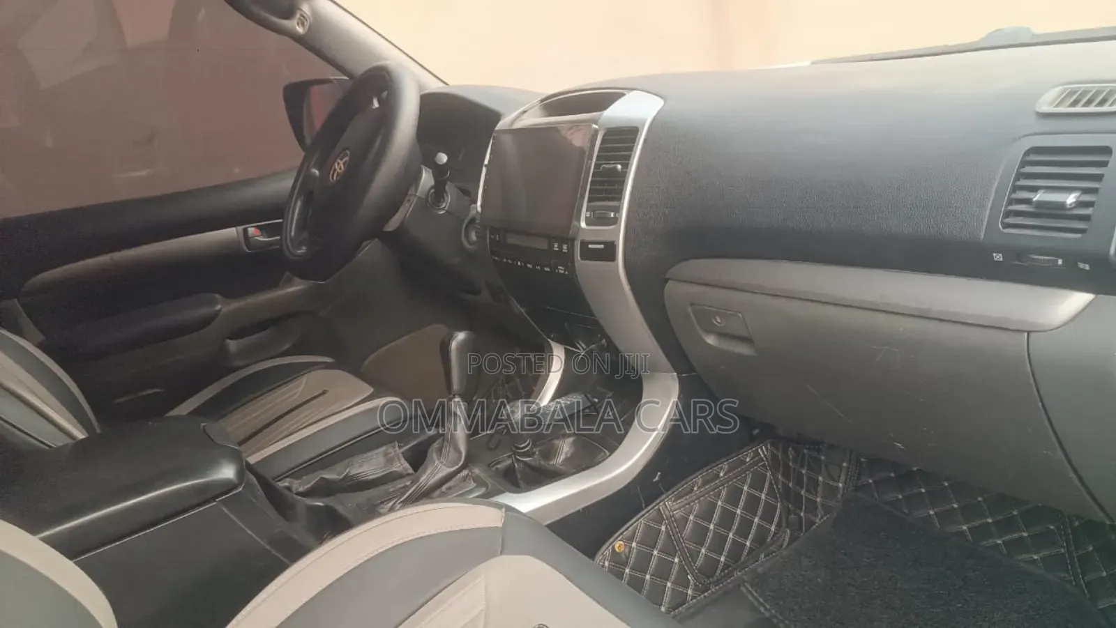 Toyota Land Cruiser Prado 4.0 Petrol TX-L 2015 White