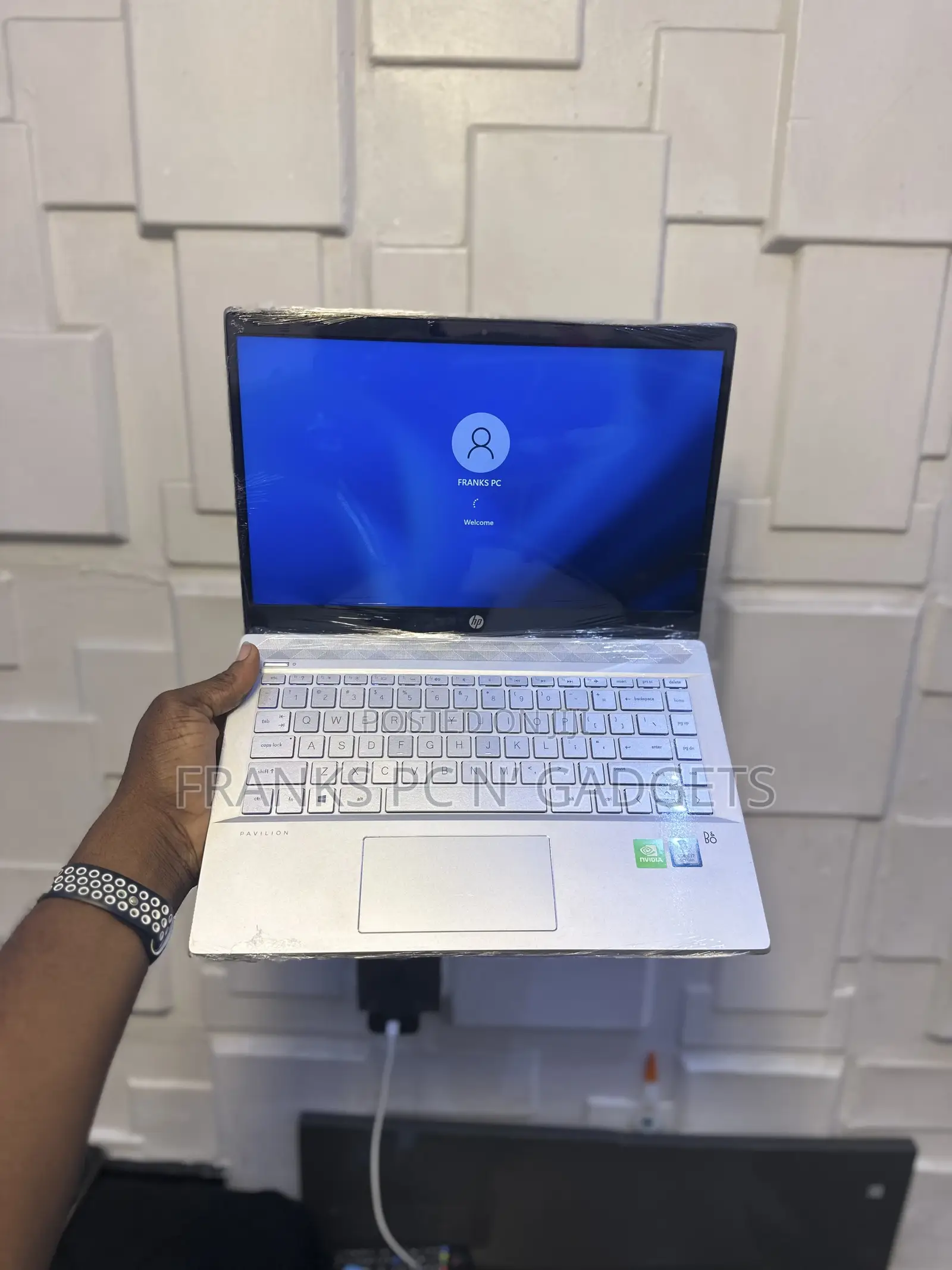 Laptop HP Pavilion 14 16GB Intel Core I7 SSD 512GB