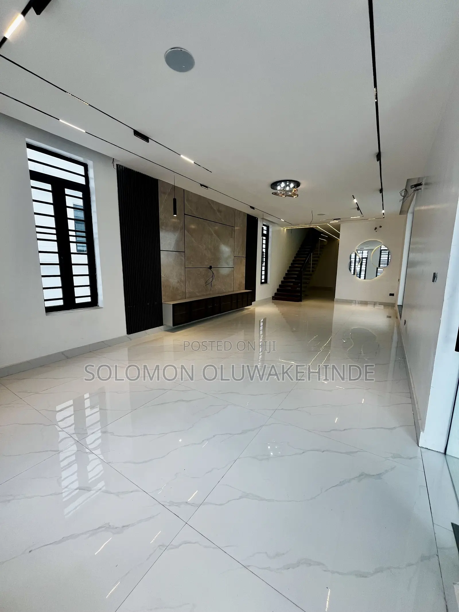 5bdrm Duplex in Lekki Phase 1 for sale