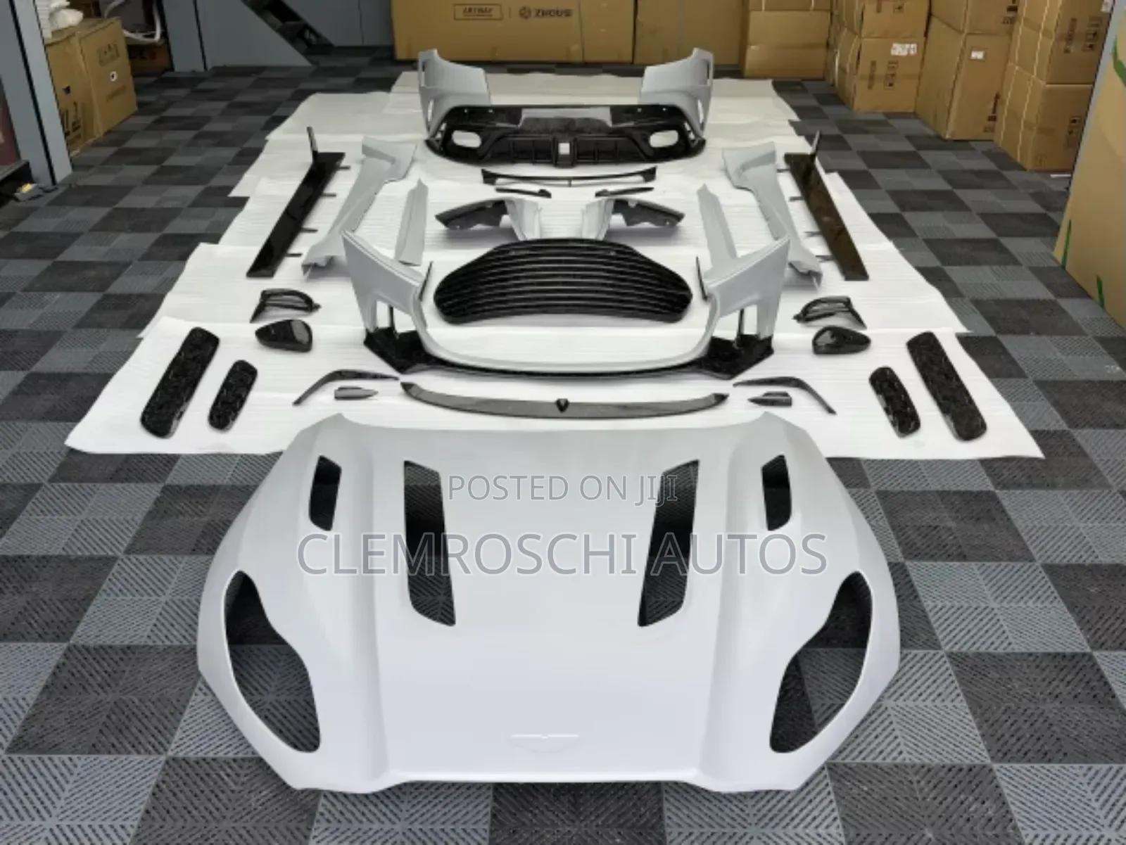 High Quality Certified New Exterior Upgrade Kits Aston Martin DBX 2026
