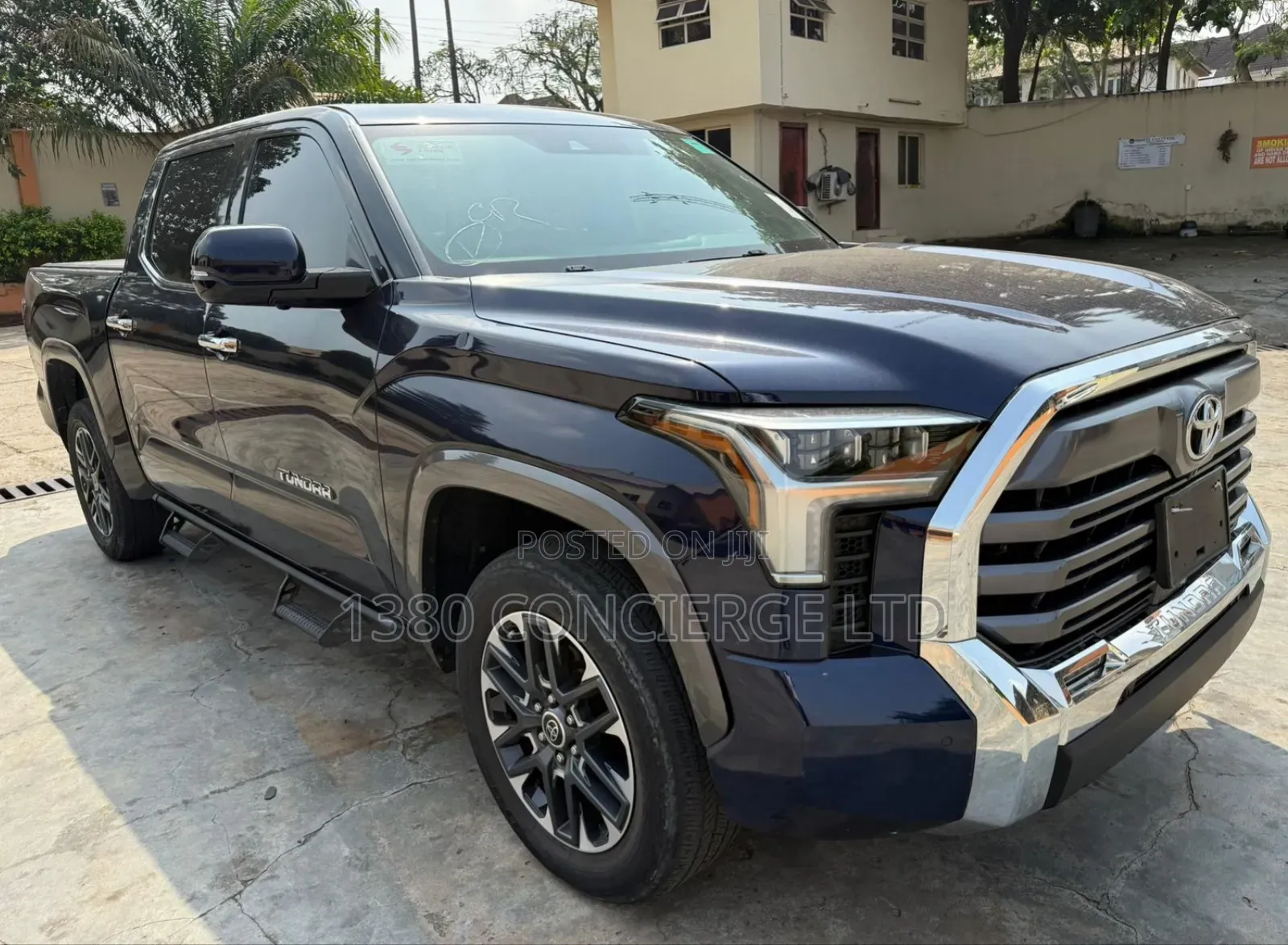 Toyota Tundra Limited 2022 Blue