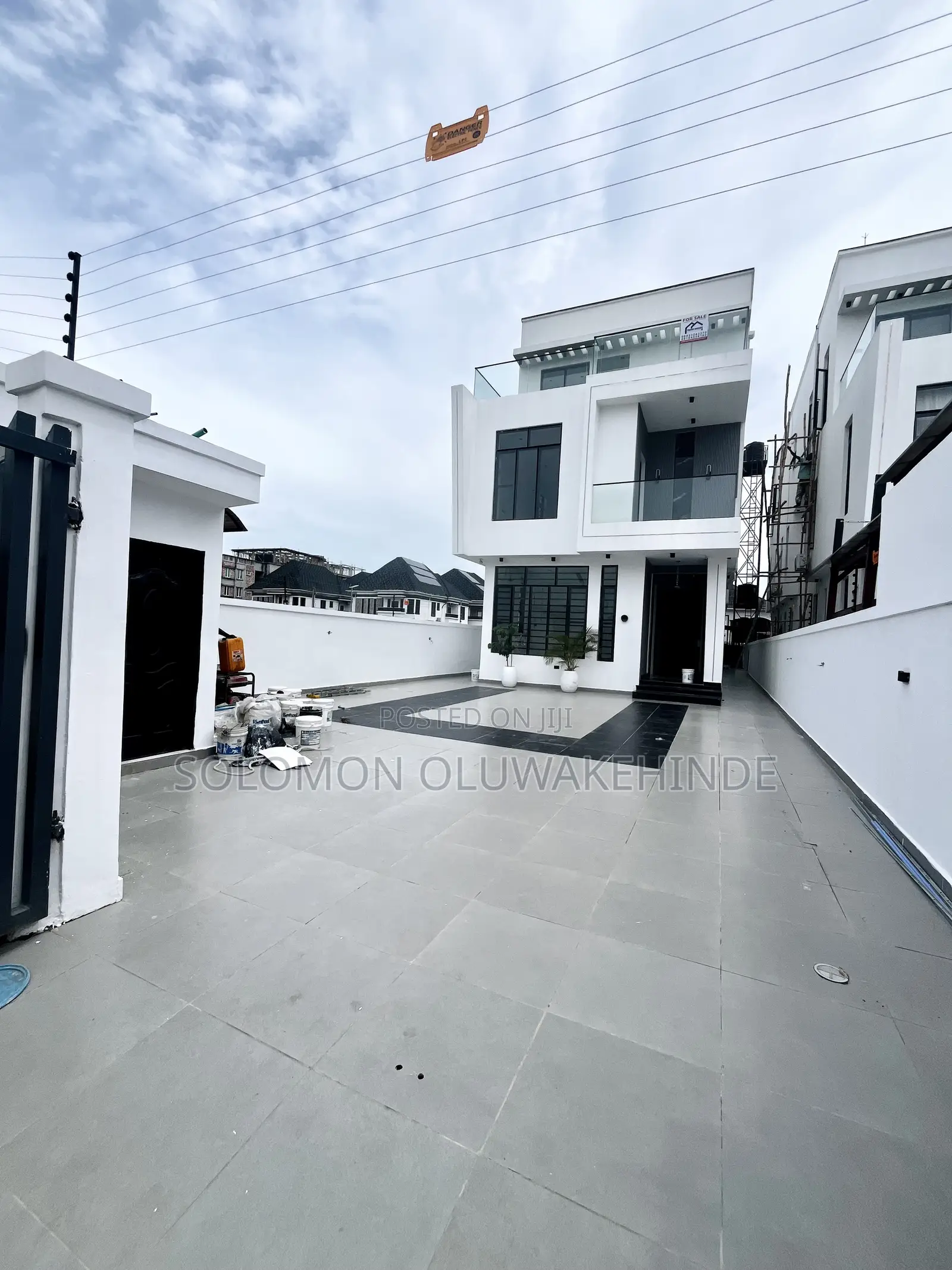5bdrm Duplex in Lekki Phase 1 for sale