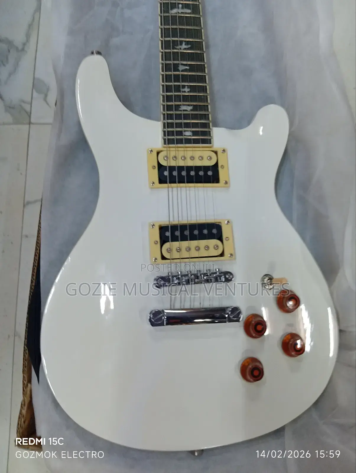 Fender Les Paul Electric Guitar White Colour