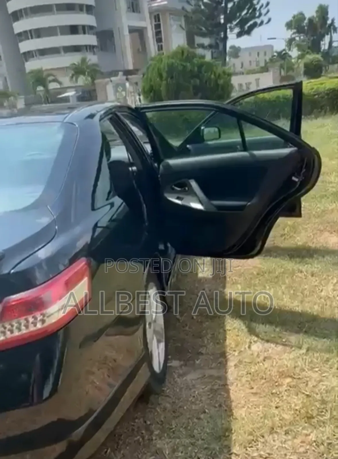 Toyota Camry SE 4dr Sedan (2.5L 4cyl 6A) 2012 Black