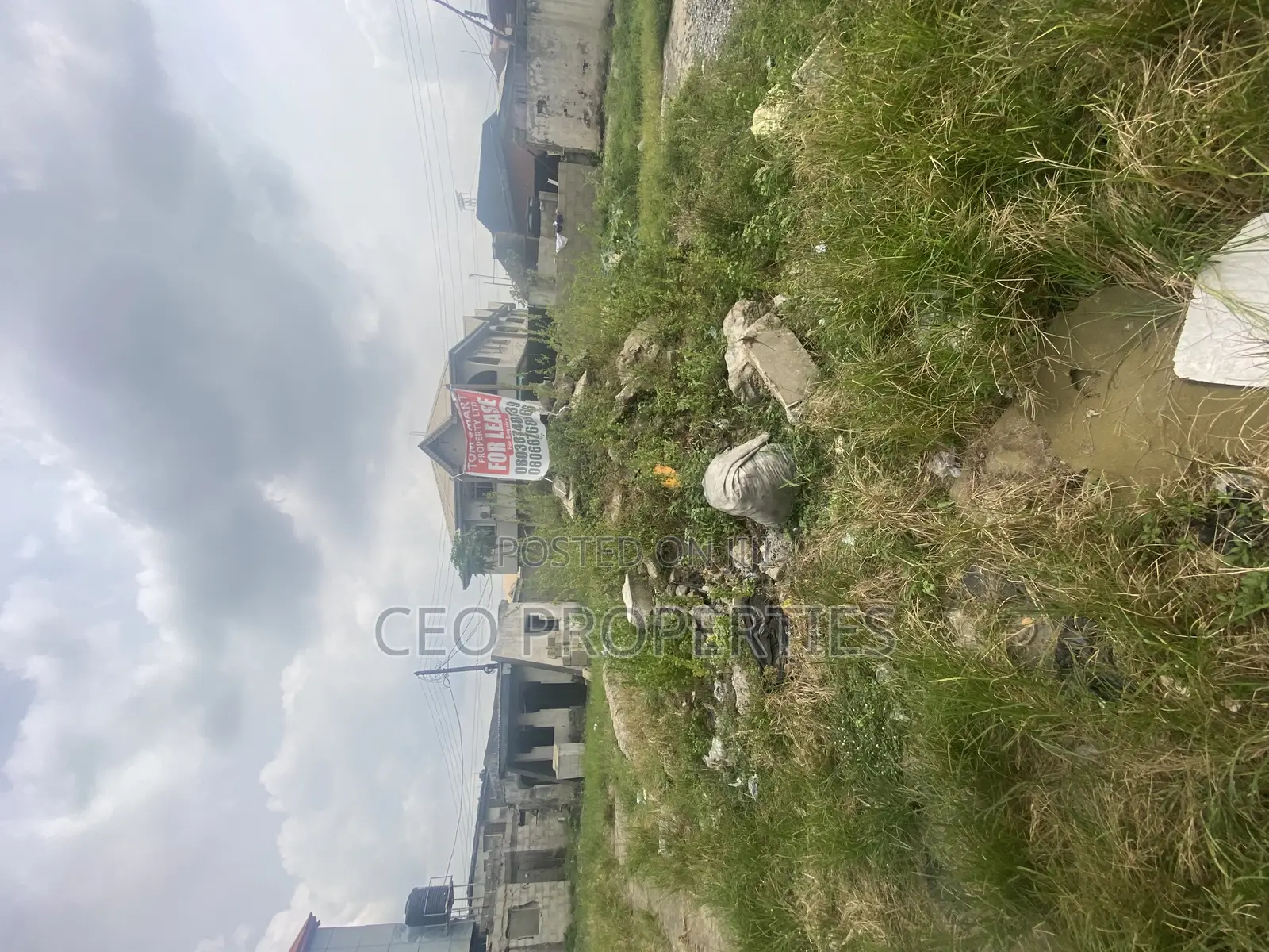 440sqm at Lekki Phase 1 ( C of O/Consent in View)