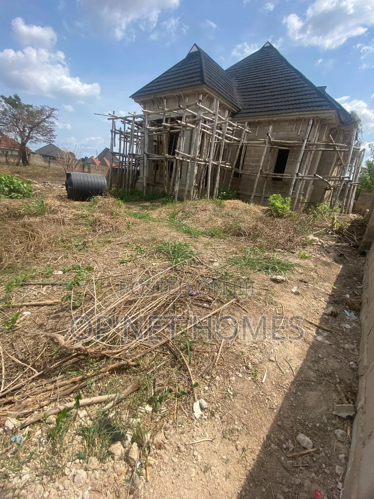 3bdrm Bungalow in Akure for sale