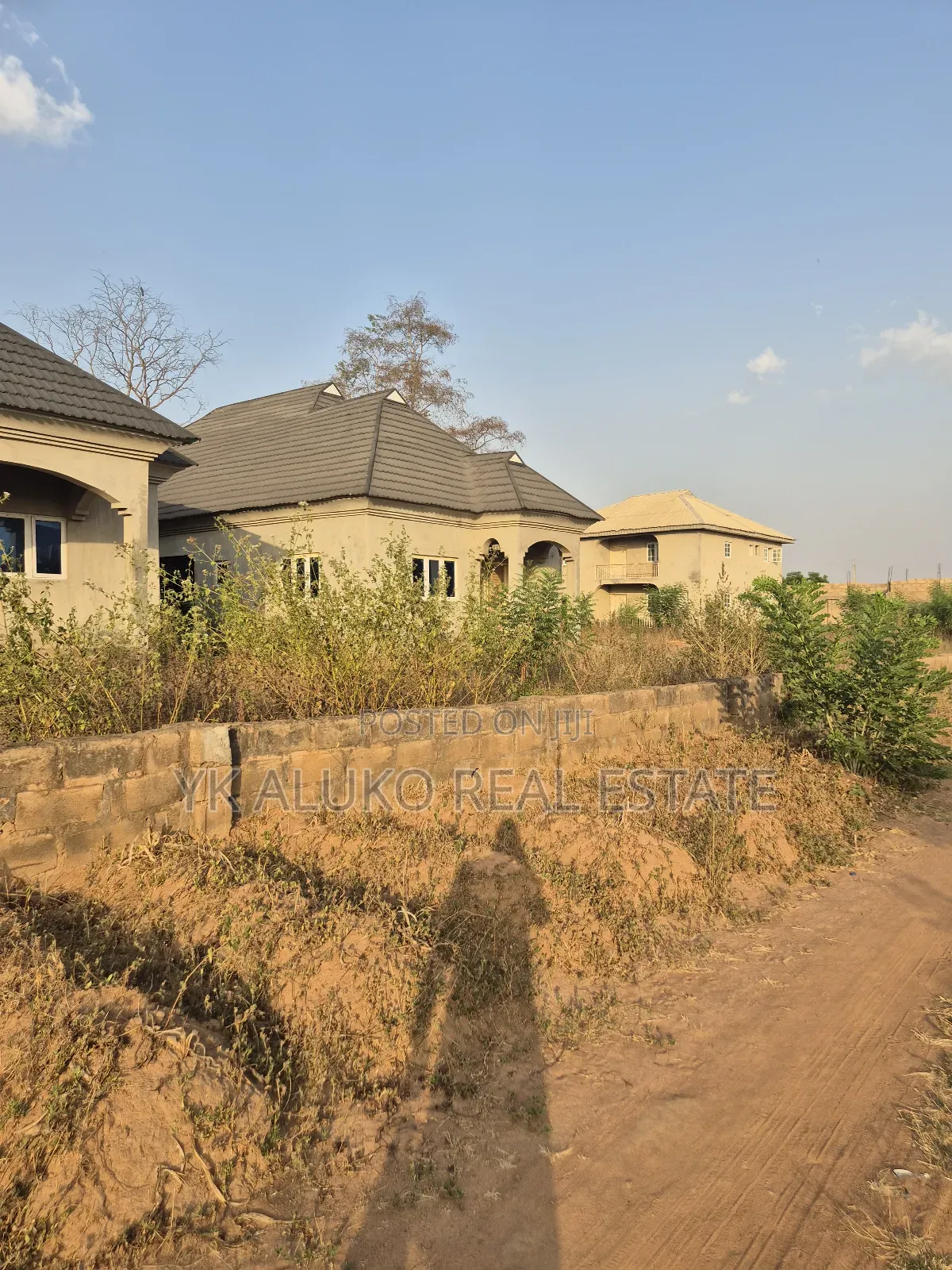 10bdrm Block of Flats in Asadam Estate, Ilorin West for sale