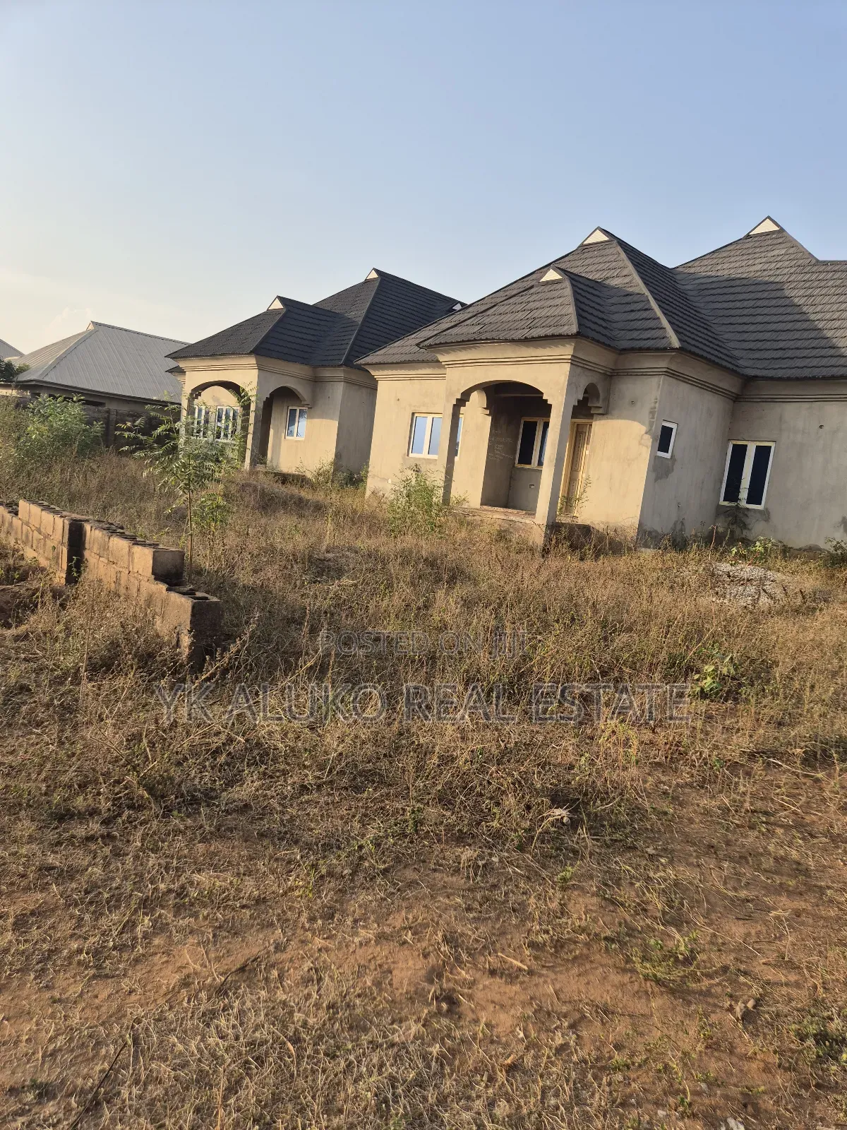 10bdrm Block of Flats in Asadam Estate, Ilorin West for sale