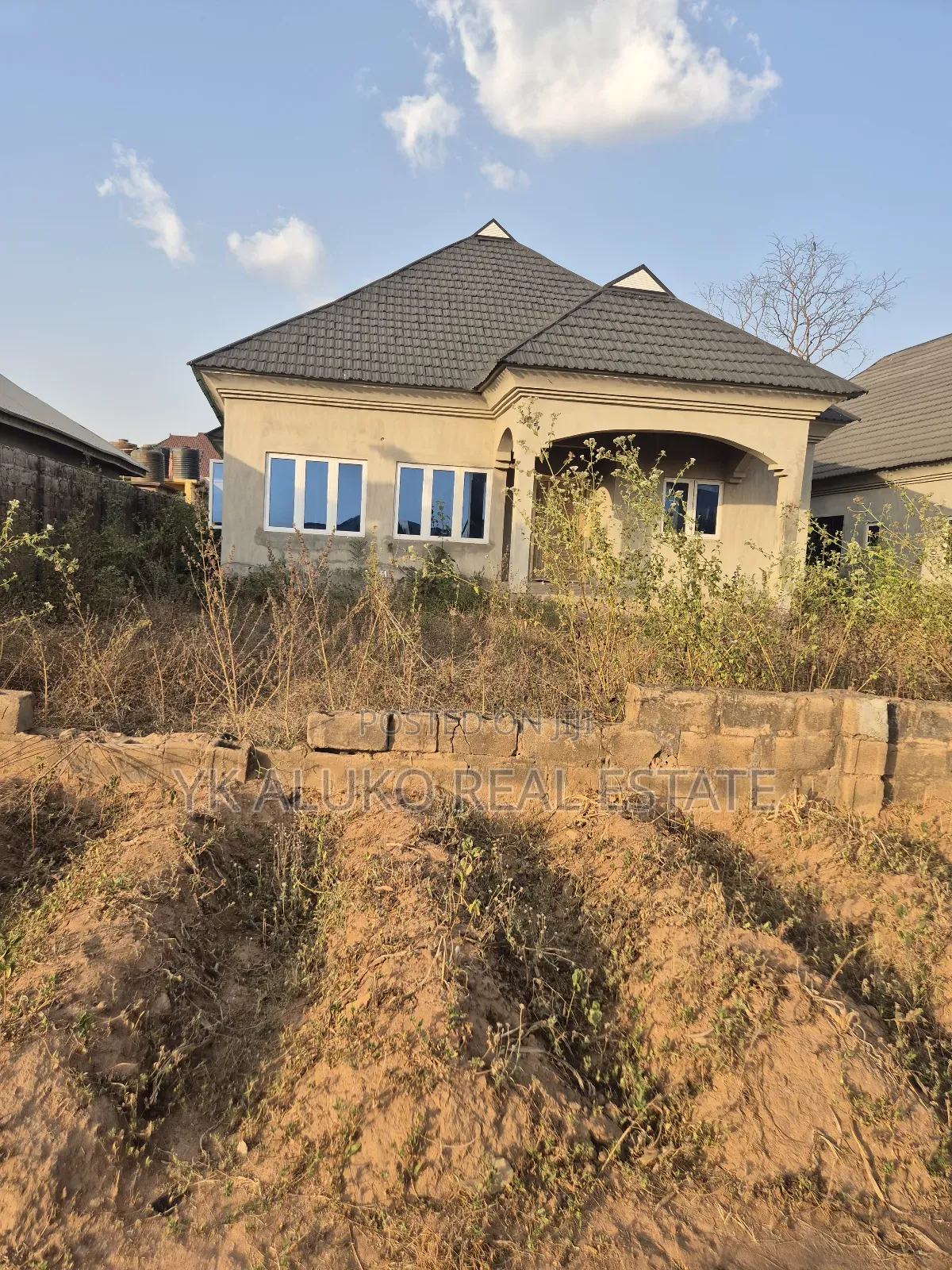 10bdrm Block of Flats in Asadam Estate, Ilorin West for sale
