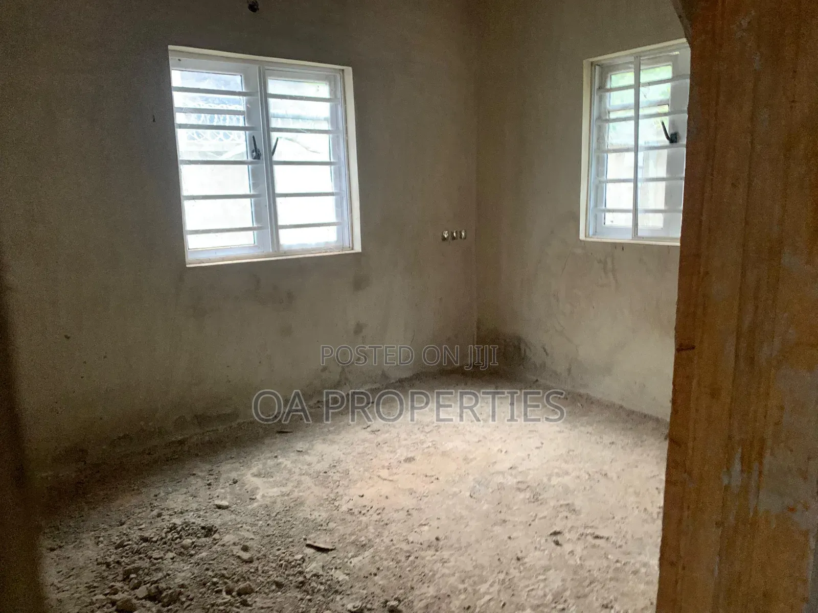 3bdrm Bungalow in Elebu Akoto Estate, Ibadan for sale
