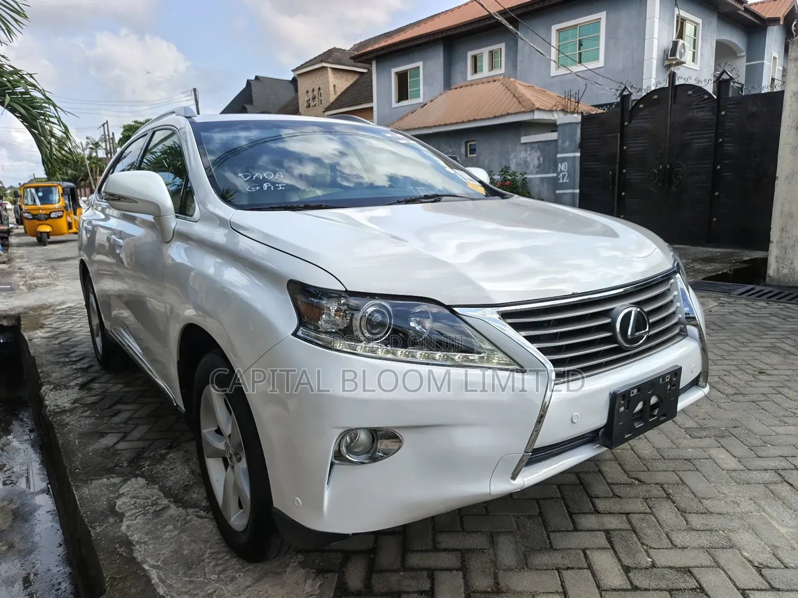 Lexus RX 350 FWD 2013 White