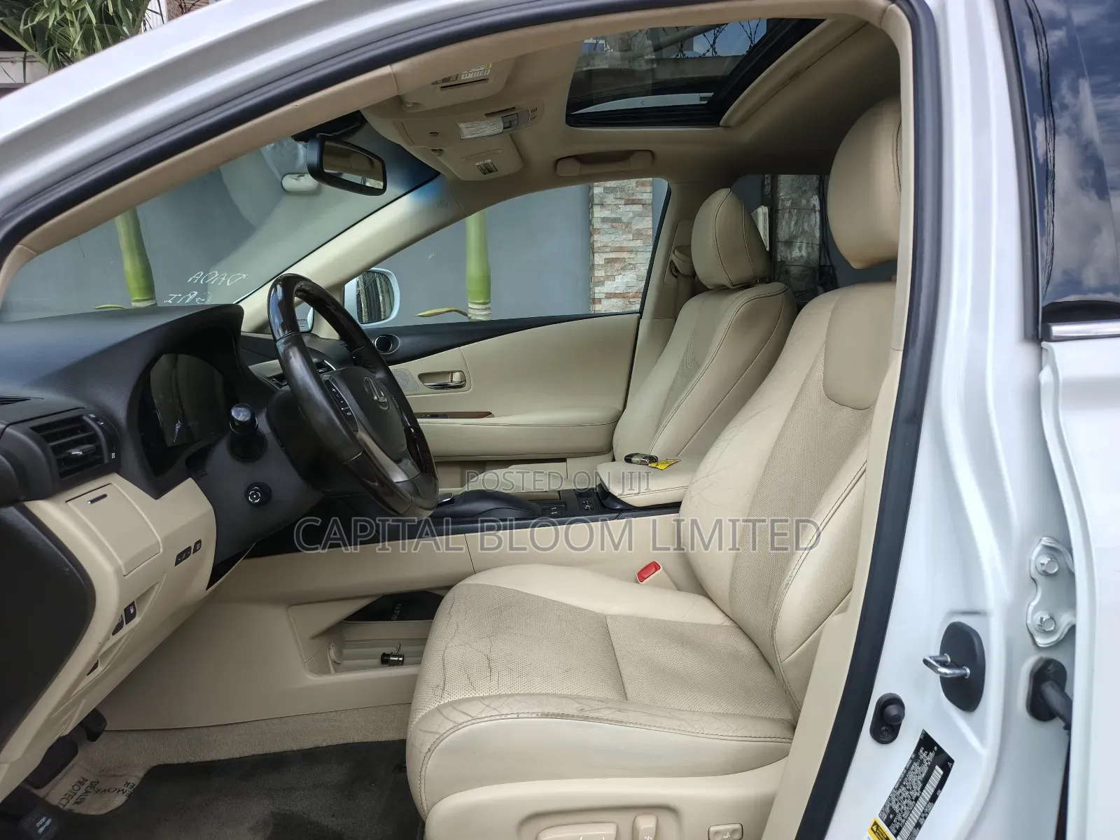 Lexus RX 350 FWD 2013 White