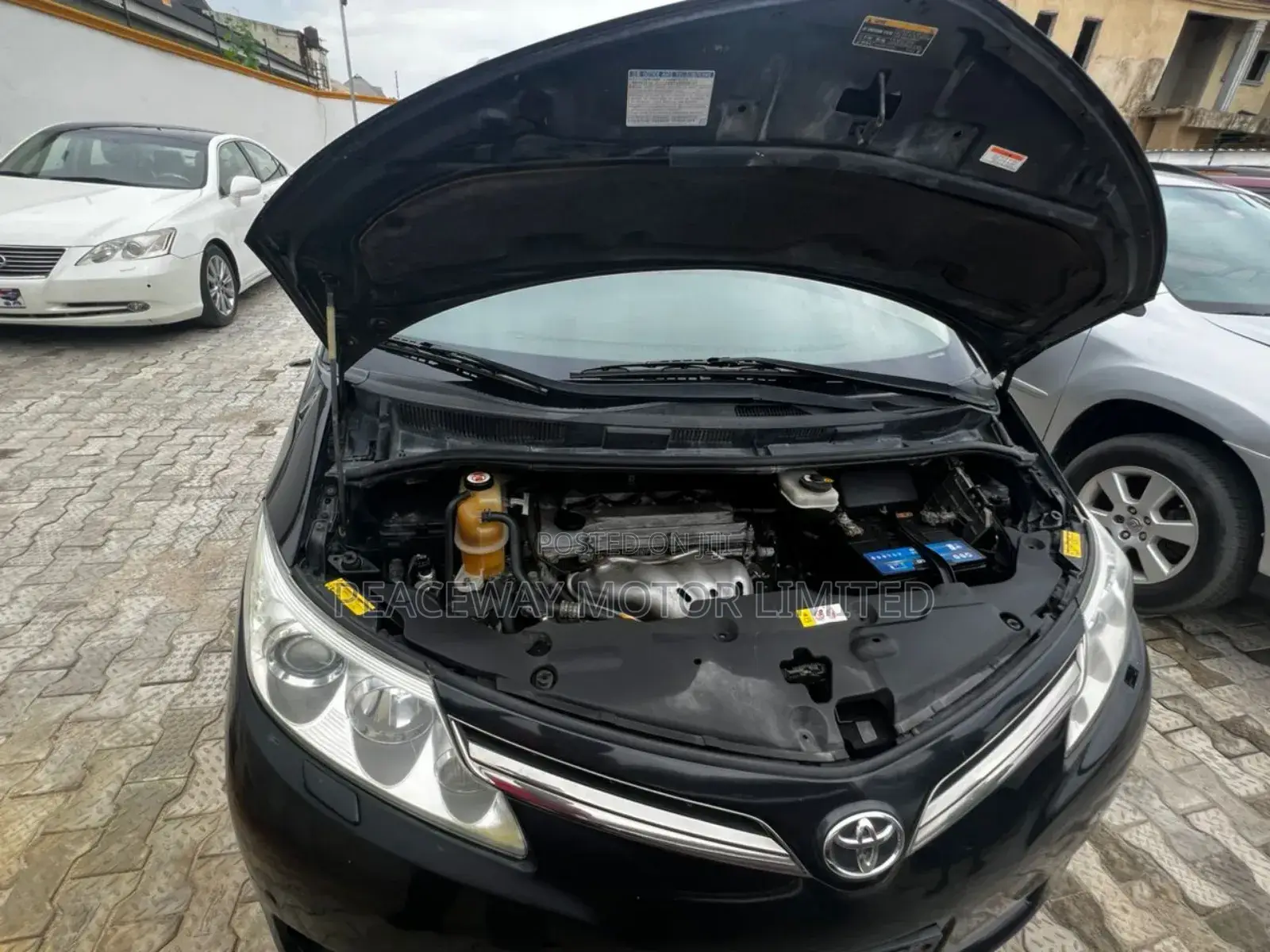 Toyota Previa 2.4 SE 2019 Black
