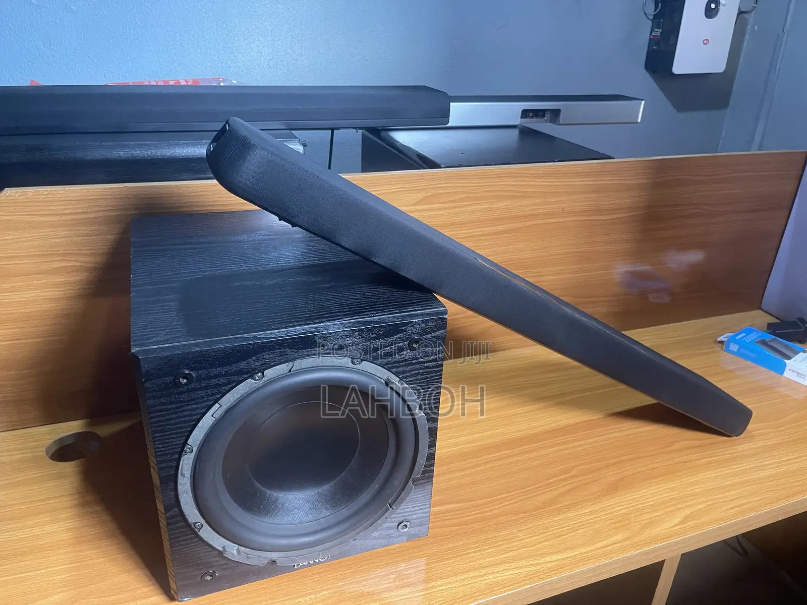 Yamaha Monster Sound Bar + Sub