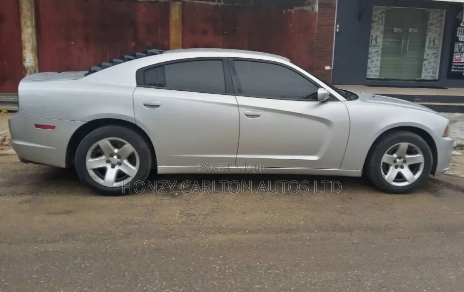 Dodge Challenger SXT 2012 Silver