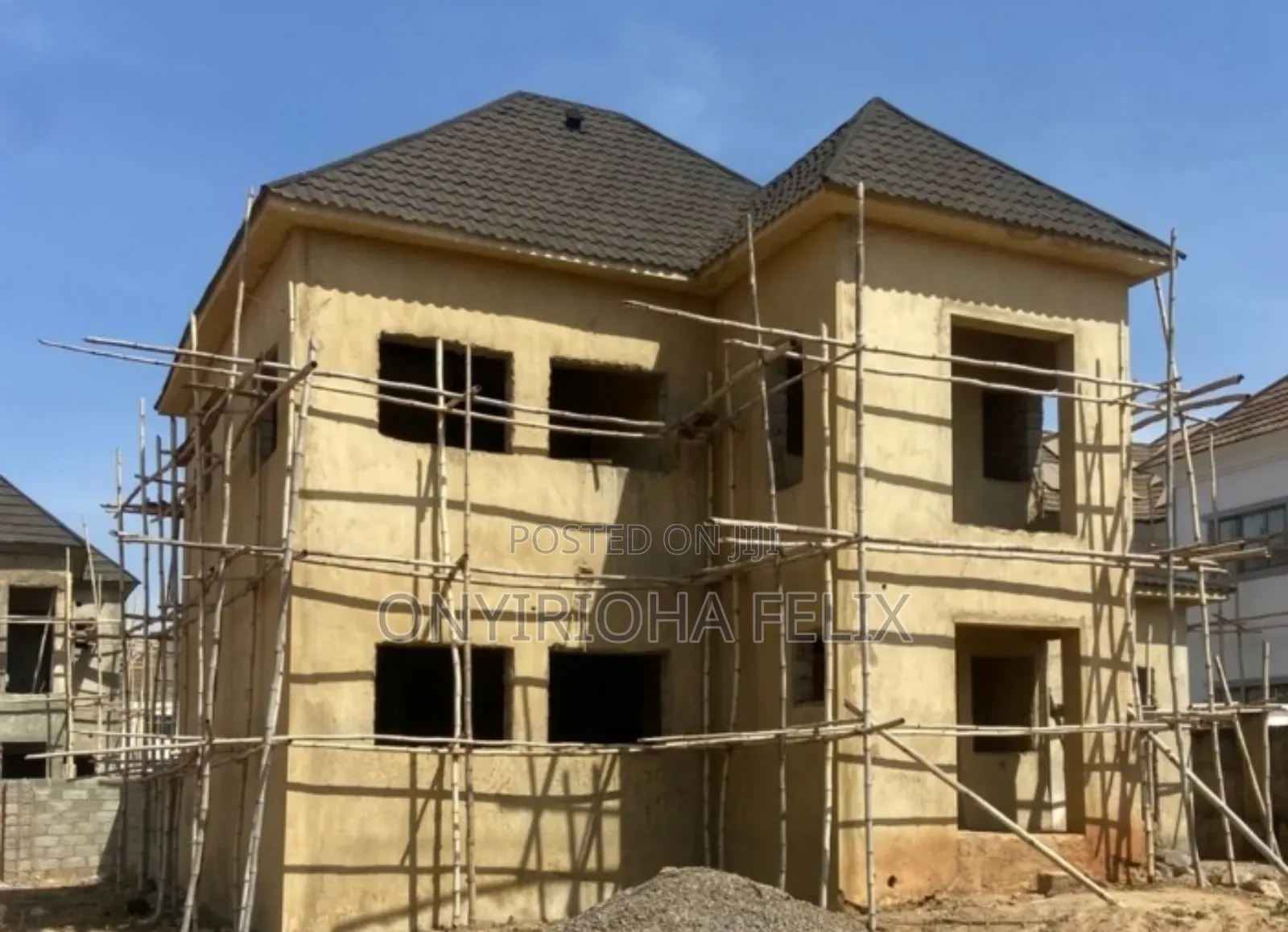 4bdrm Duplex in Apo By Chrisland for sale