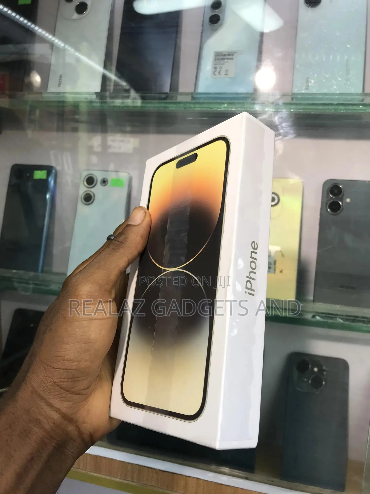 New Apple iPhone 14 Pro Max 128 GB Gold