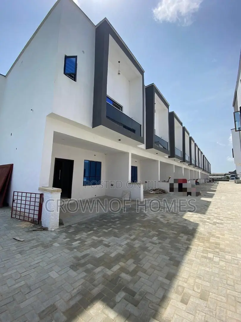 3bdrm Duplex in Abraham Adesanya Estate for sale