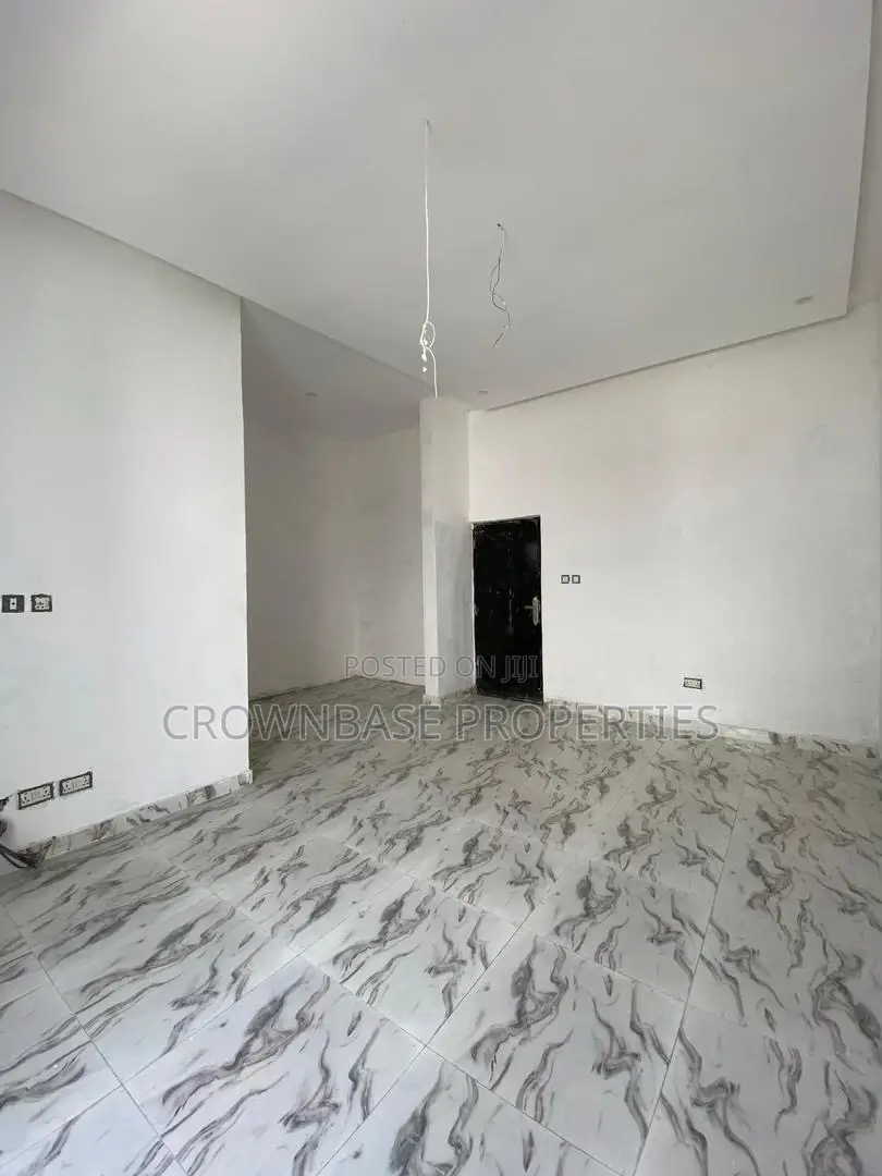3bdrm Duplex in Abraham Adesanya Estate for sale