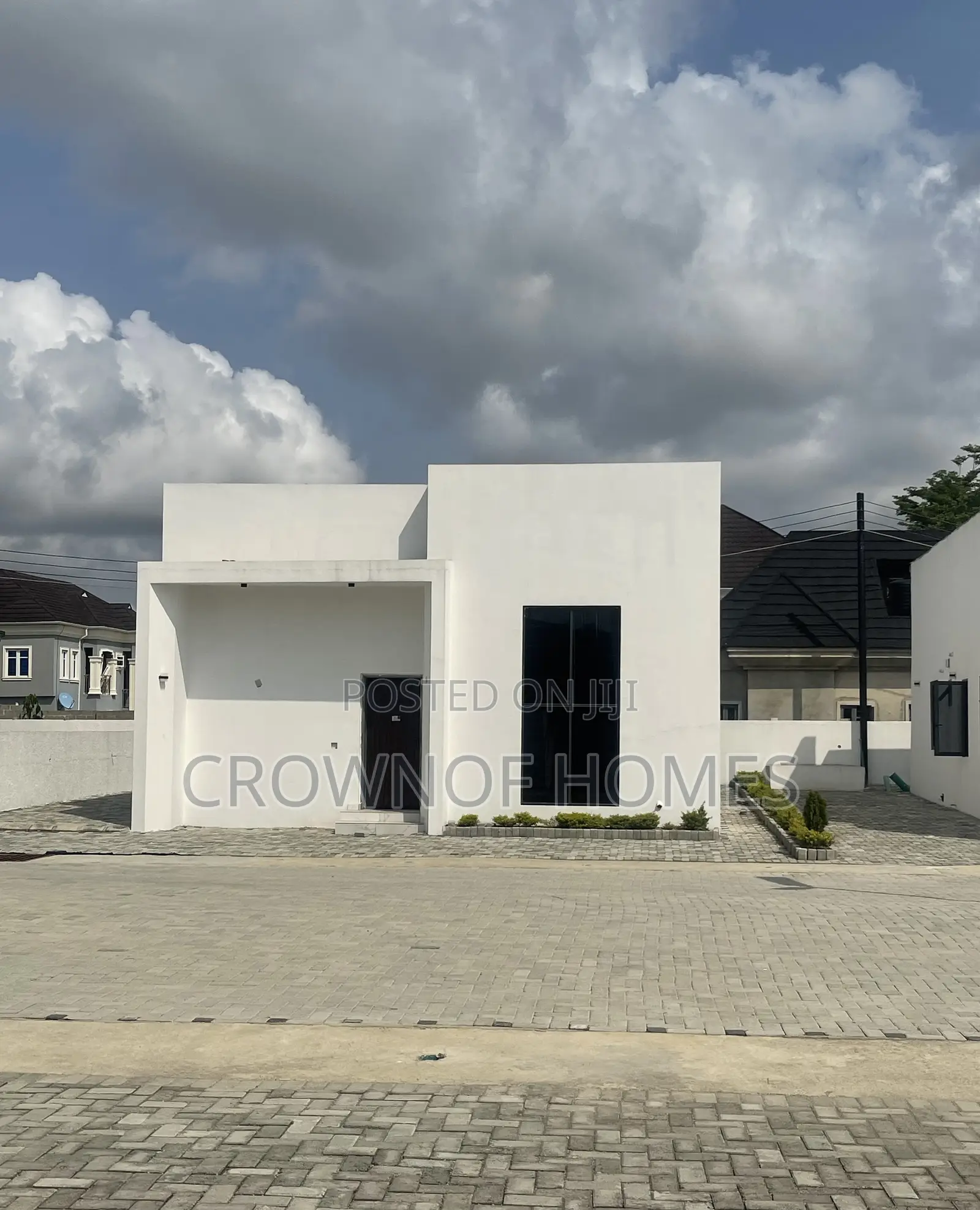 3bdrm Bungalow in Abraham Adesanya Estate for sale