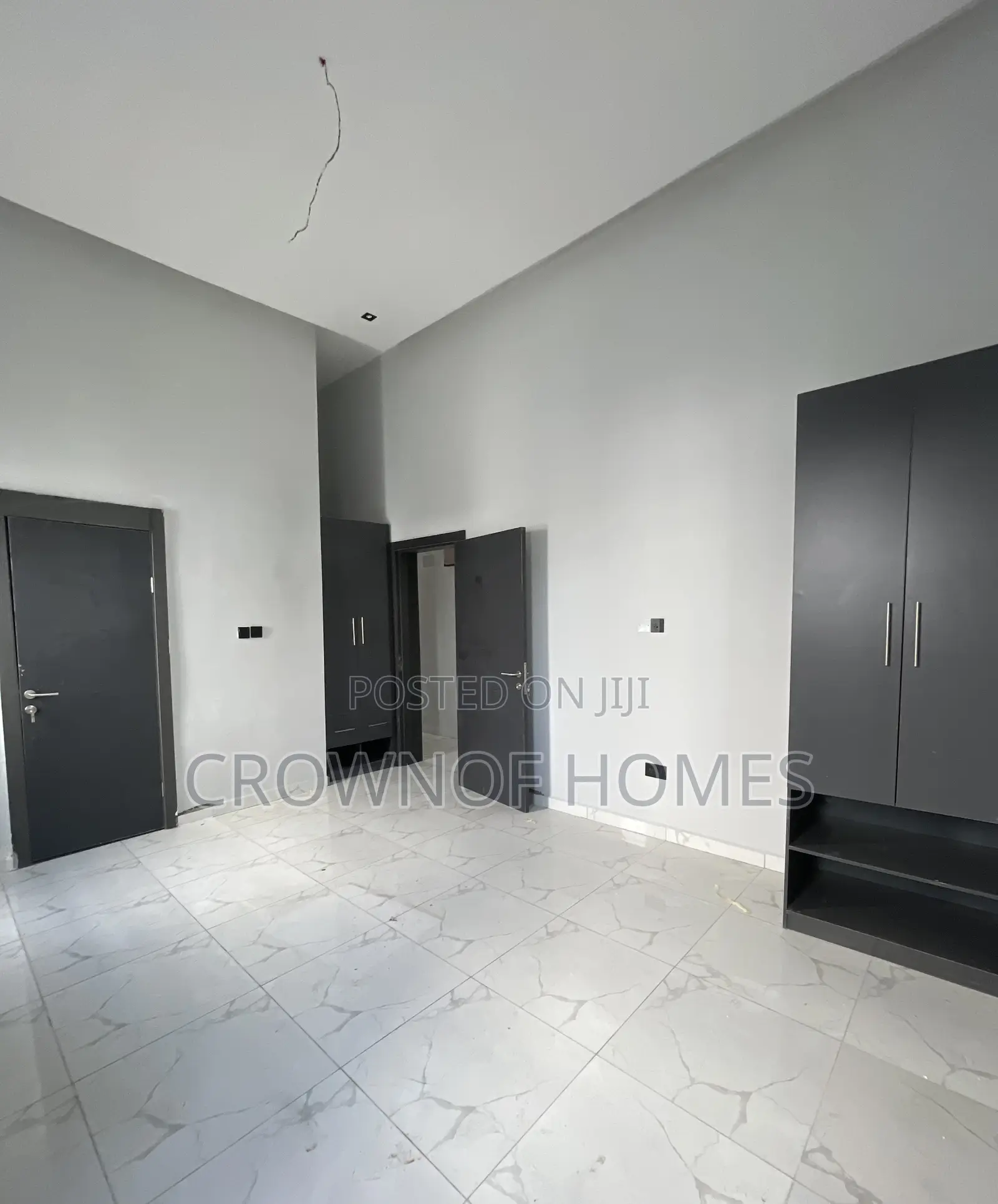 3bdrm Bungalow in Abraham Adesanya Estate for sale