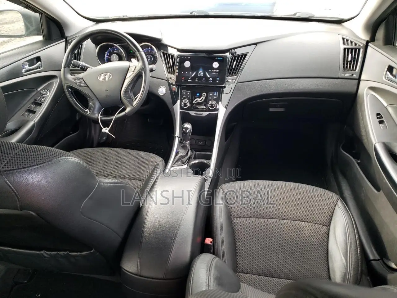 Hyundai Sonata SE 2.0T Sedan FWD (2.0L 4cyl 6A) 2012 Black