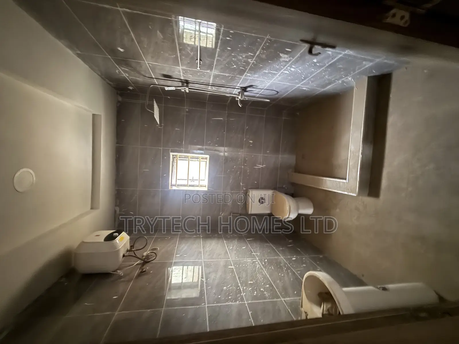 4bdrm Townhouse/Terrace in Katampe for sale