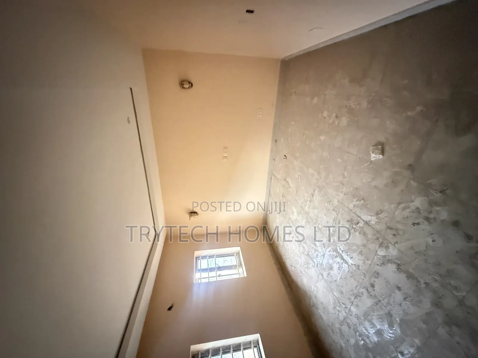 4bdrm Townhouse/Terrace in Katampe for sale