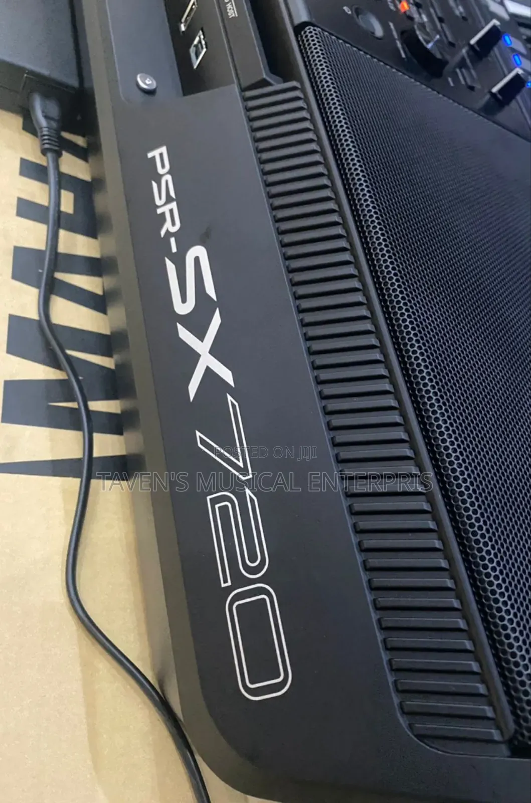 Yamaha PSR-Sx720 Keyboard
