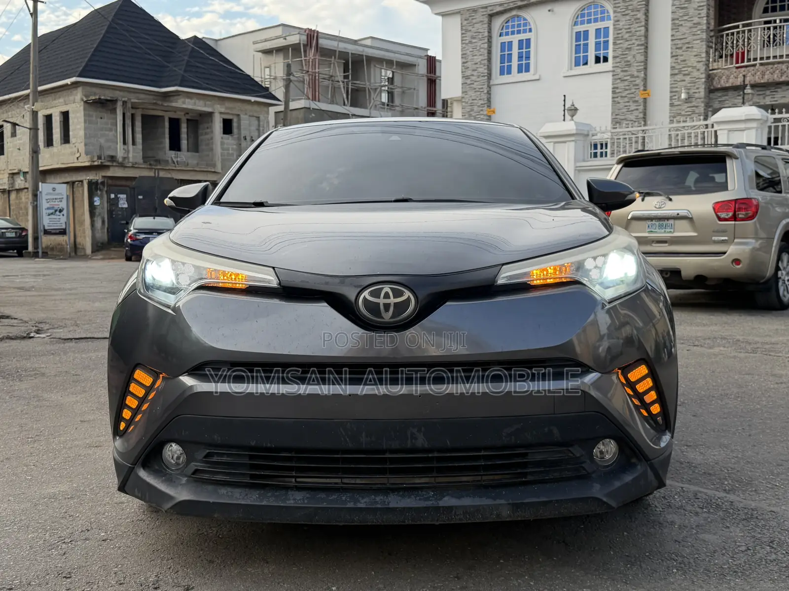 Toyota C-HR 2019 Gray